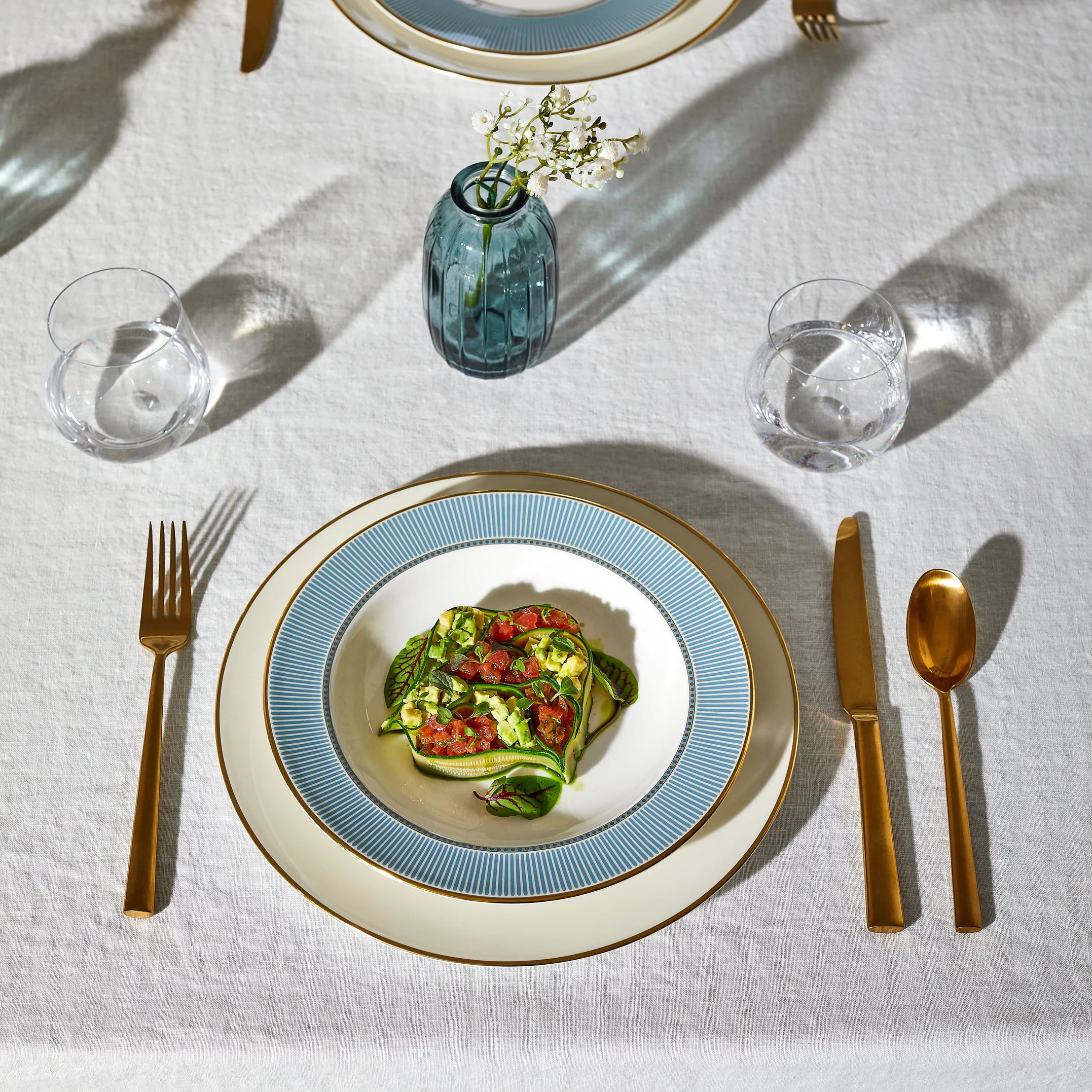 Helia Dinner Plate - Image 8