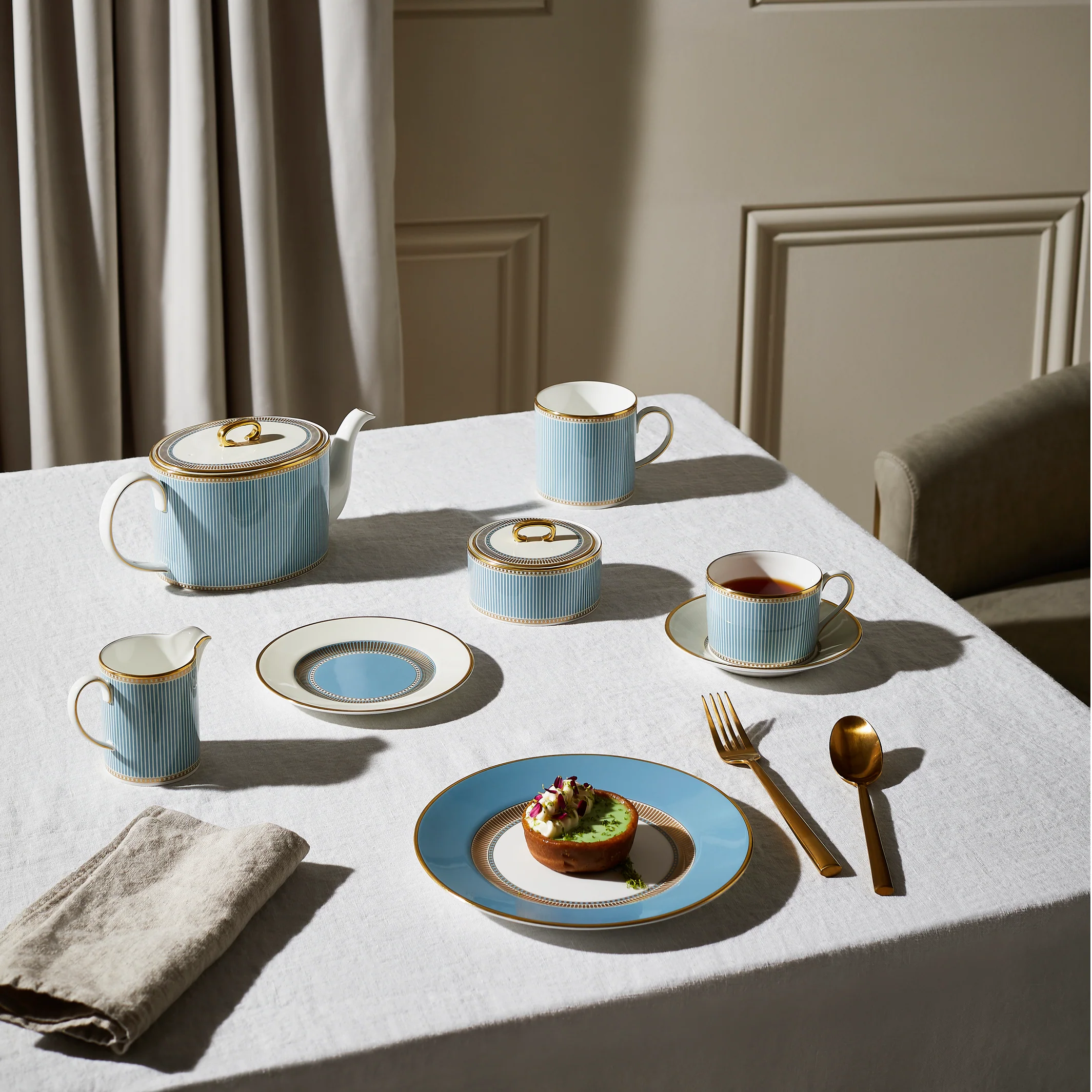 Helia Sugar and Creamer - Image 6
