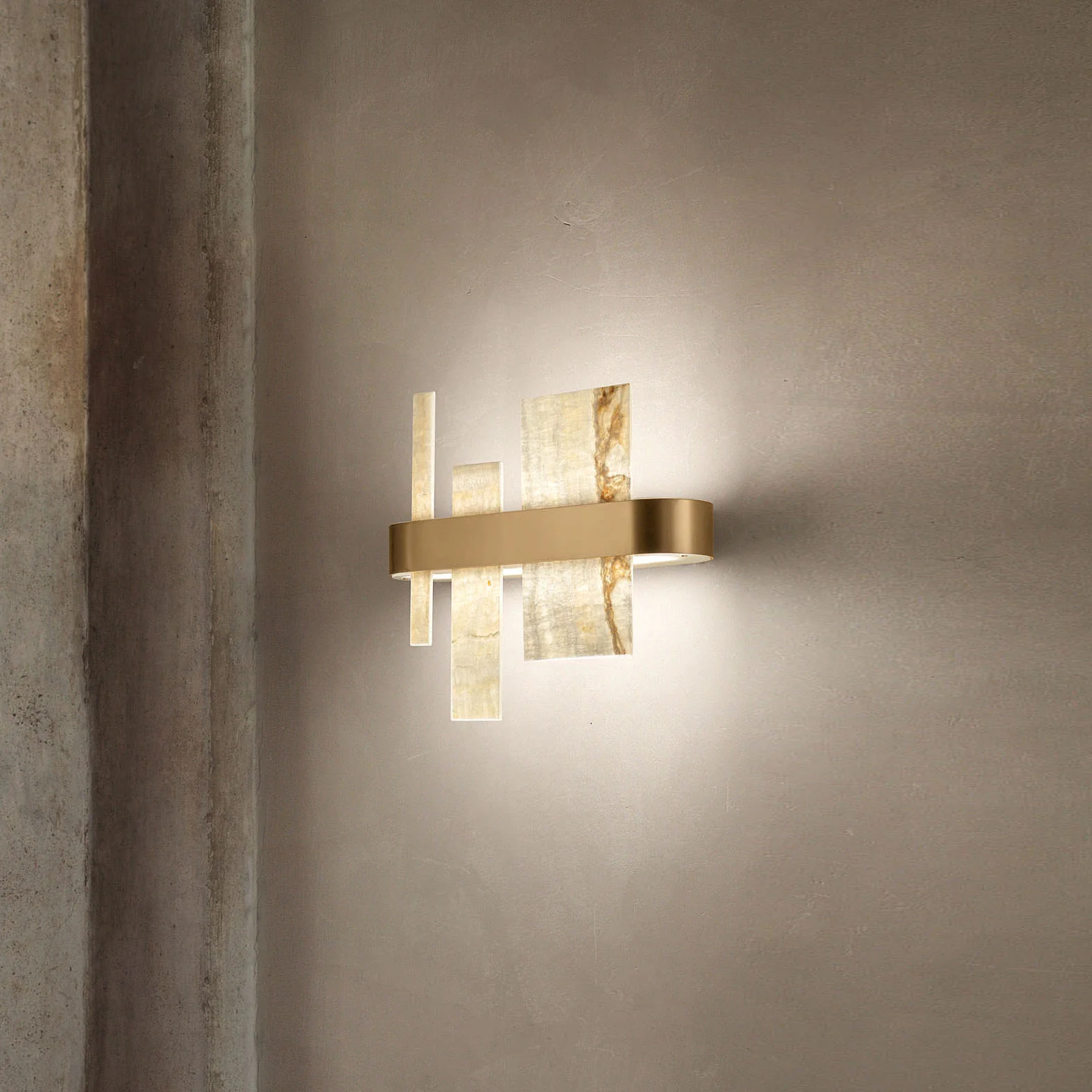 Honice LED Wall Sconce - Image 6