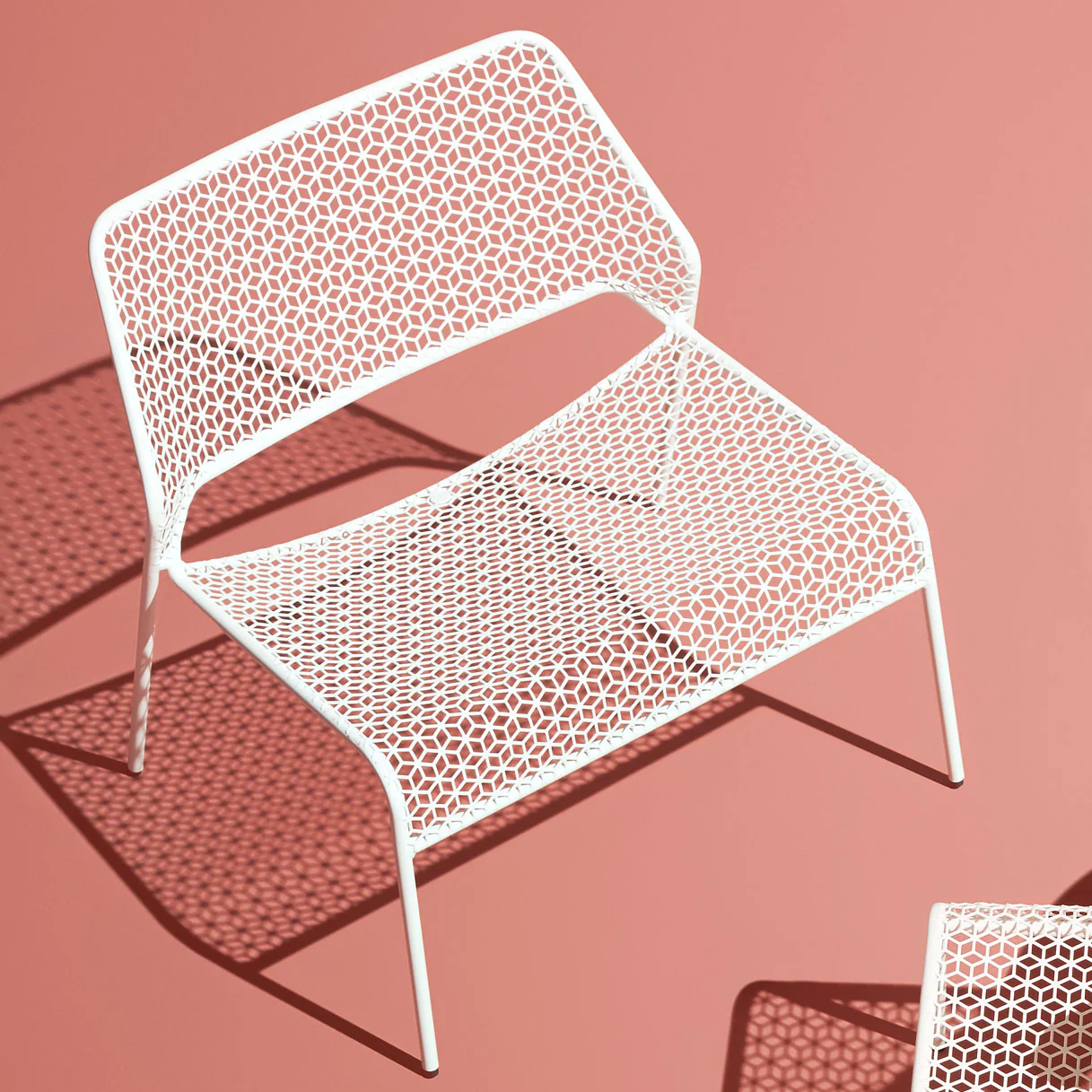 Hot Mesh Lounge Chair - Image 10