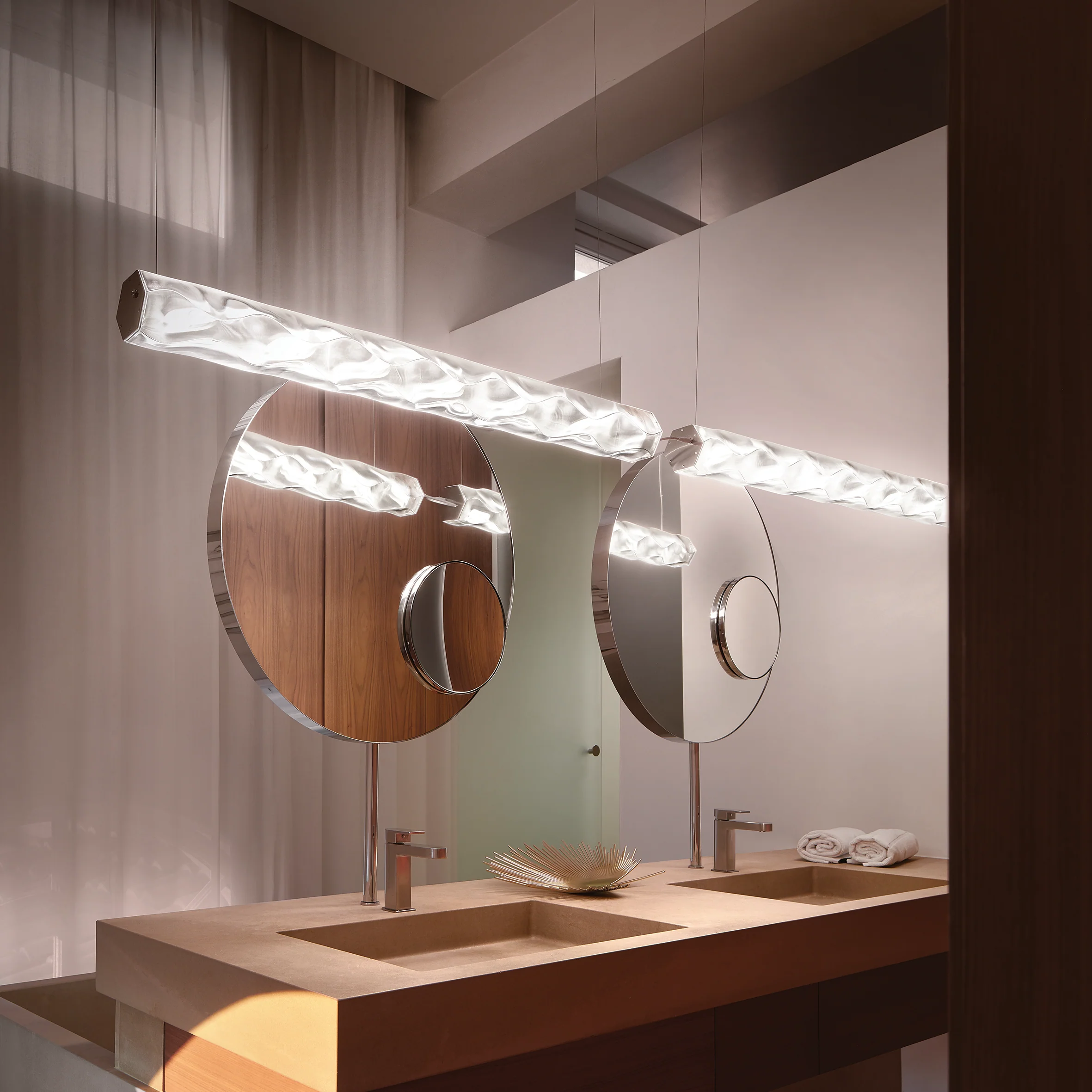 Hugo24V Pendant Light - Image 10