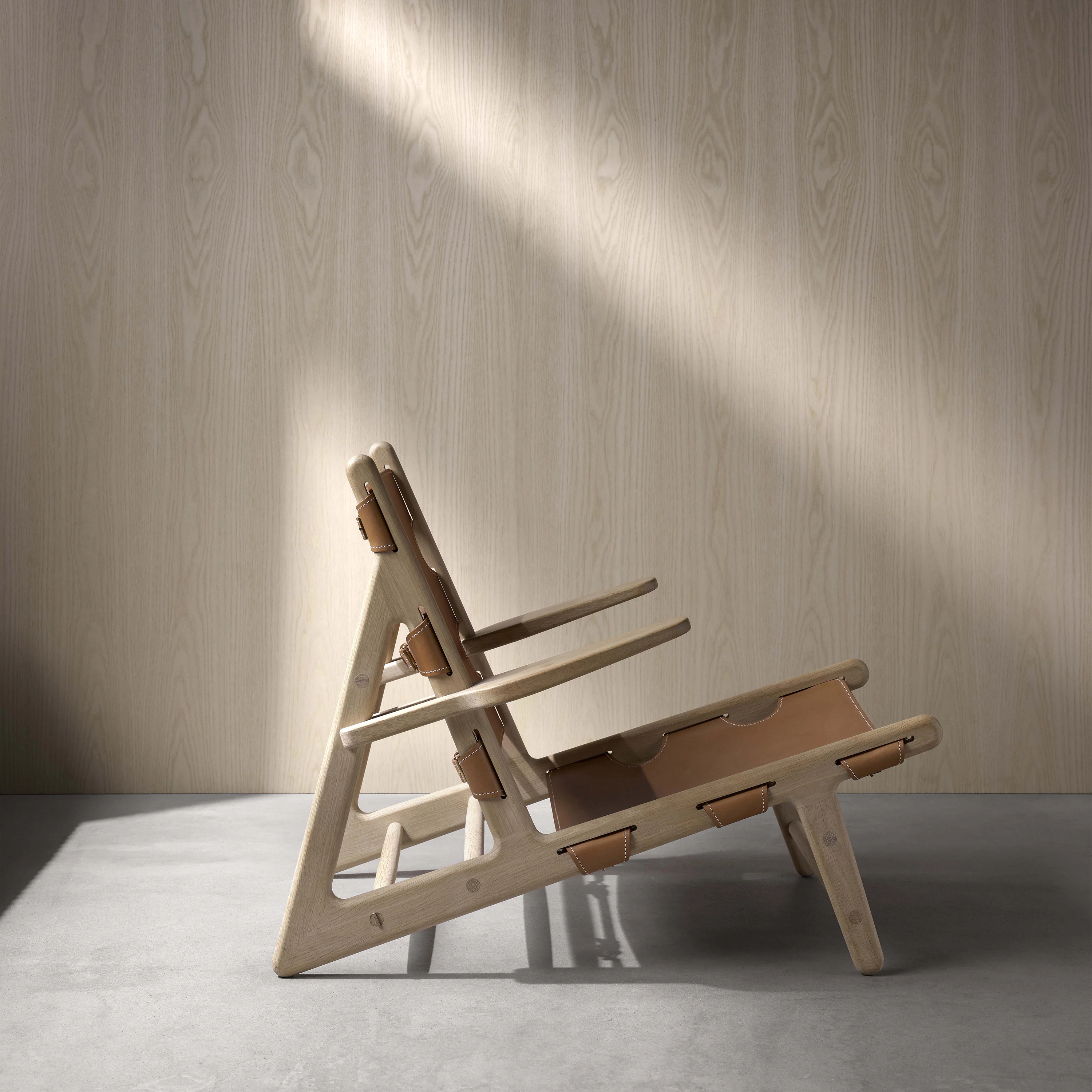 Hunting Lounge Chair - Image 13