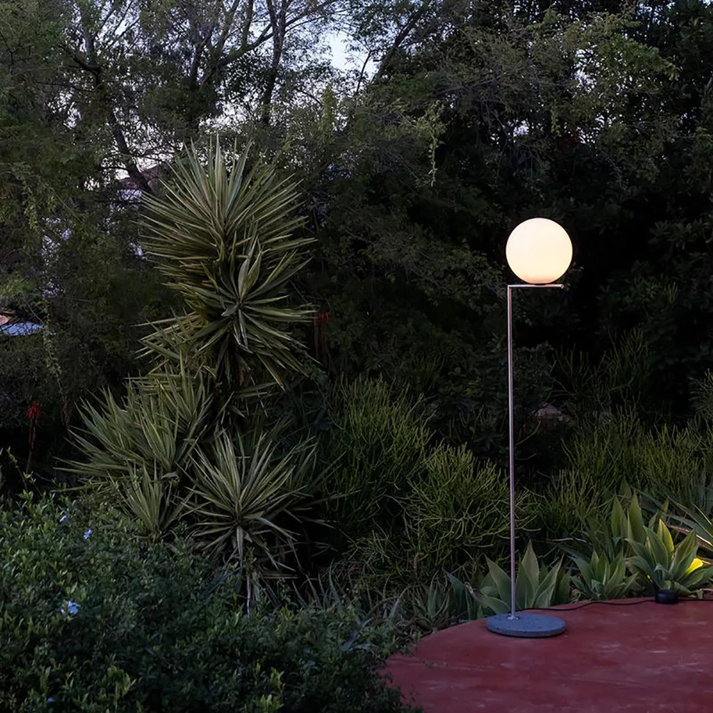 IC Outdoor Floor Lamp - Image 12
