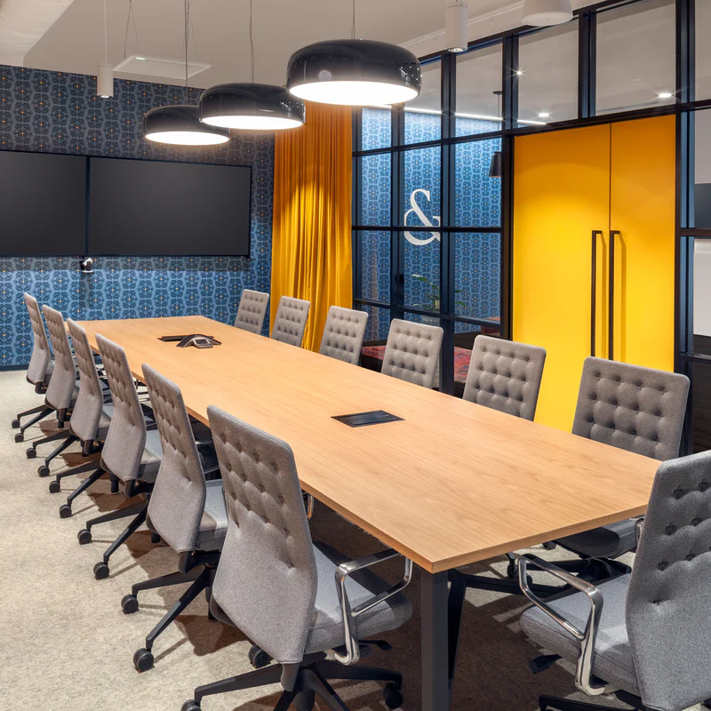ID Trim Office Chair - Image 13