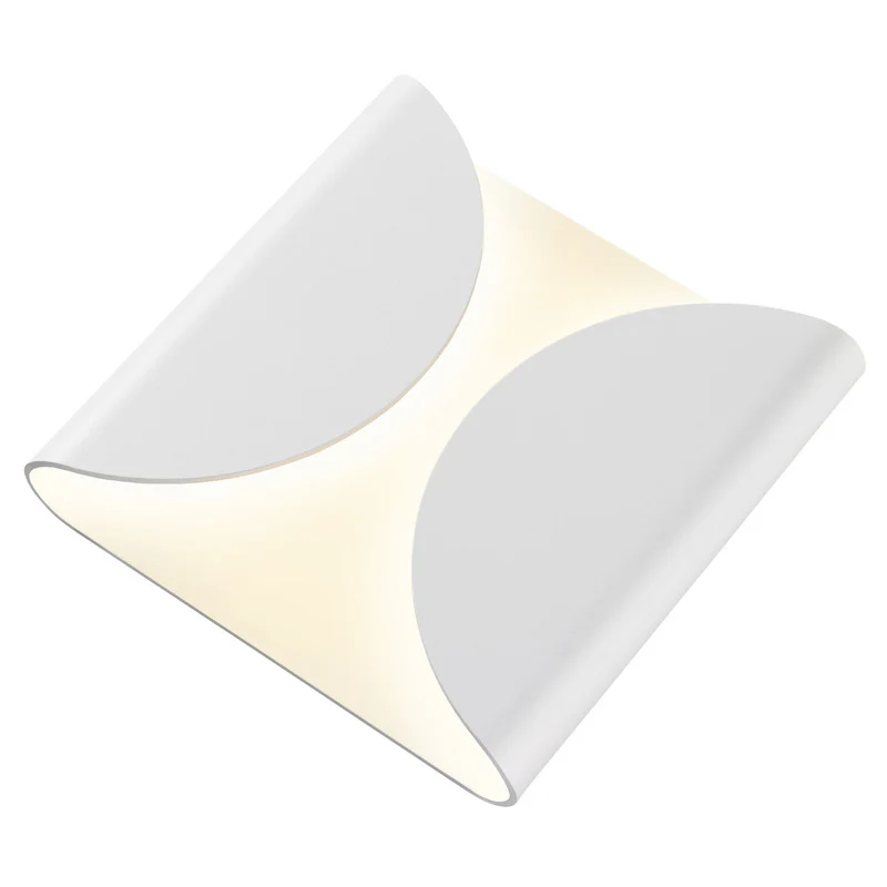 Inside-Out Folds Outdoor Wall Light - Image 3