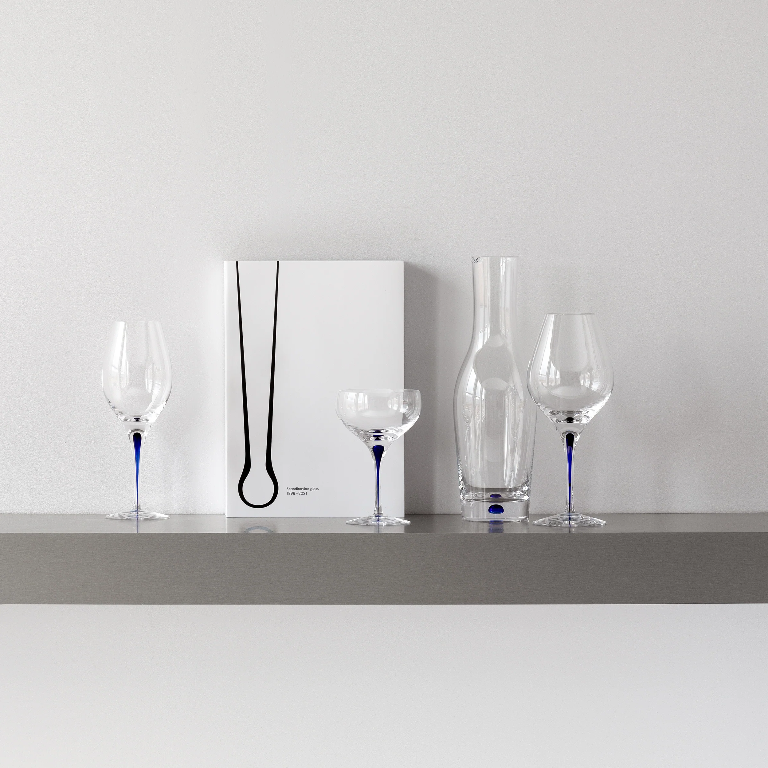 Intermezzo Blue Coupe Glass - Image 2