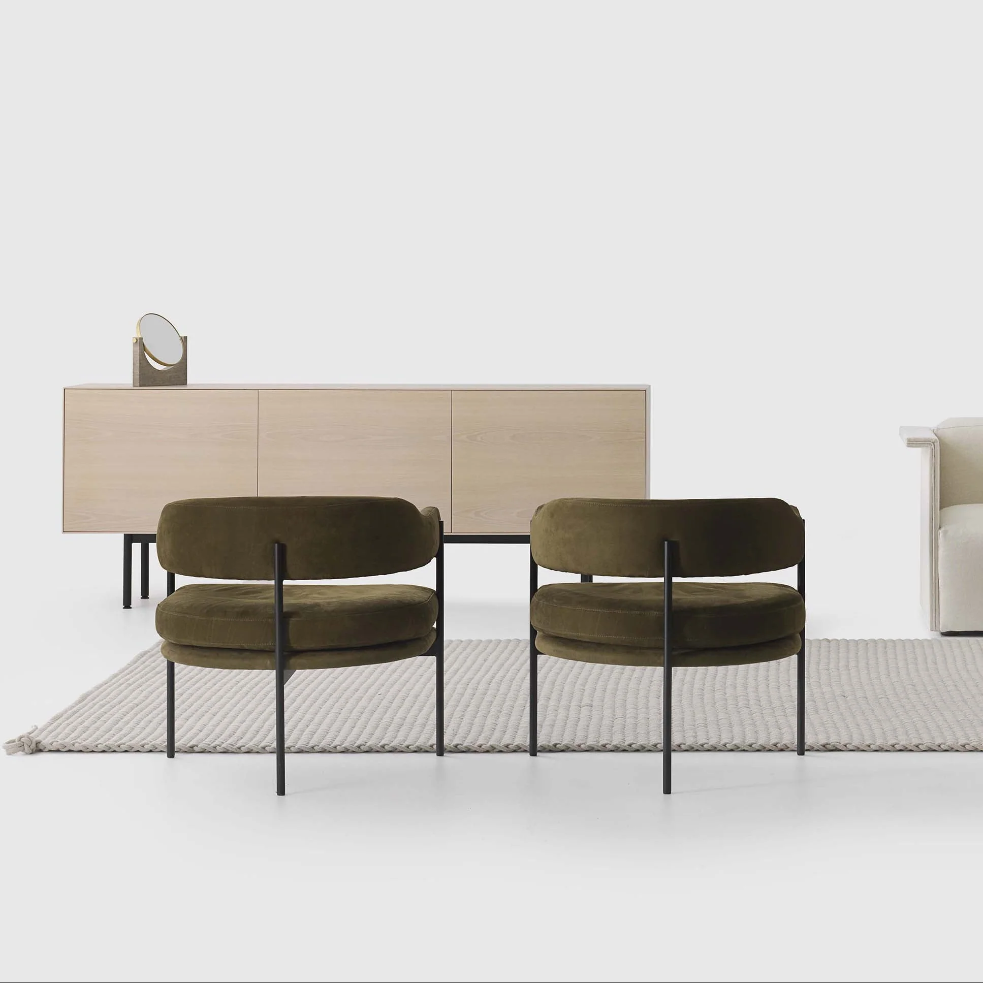 Isabella Chair - Image 2