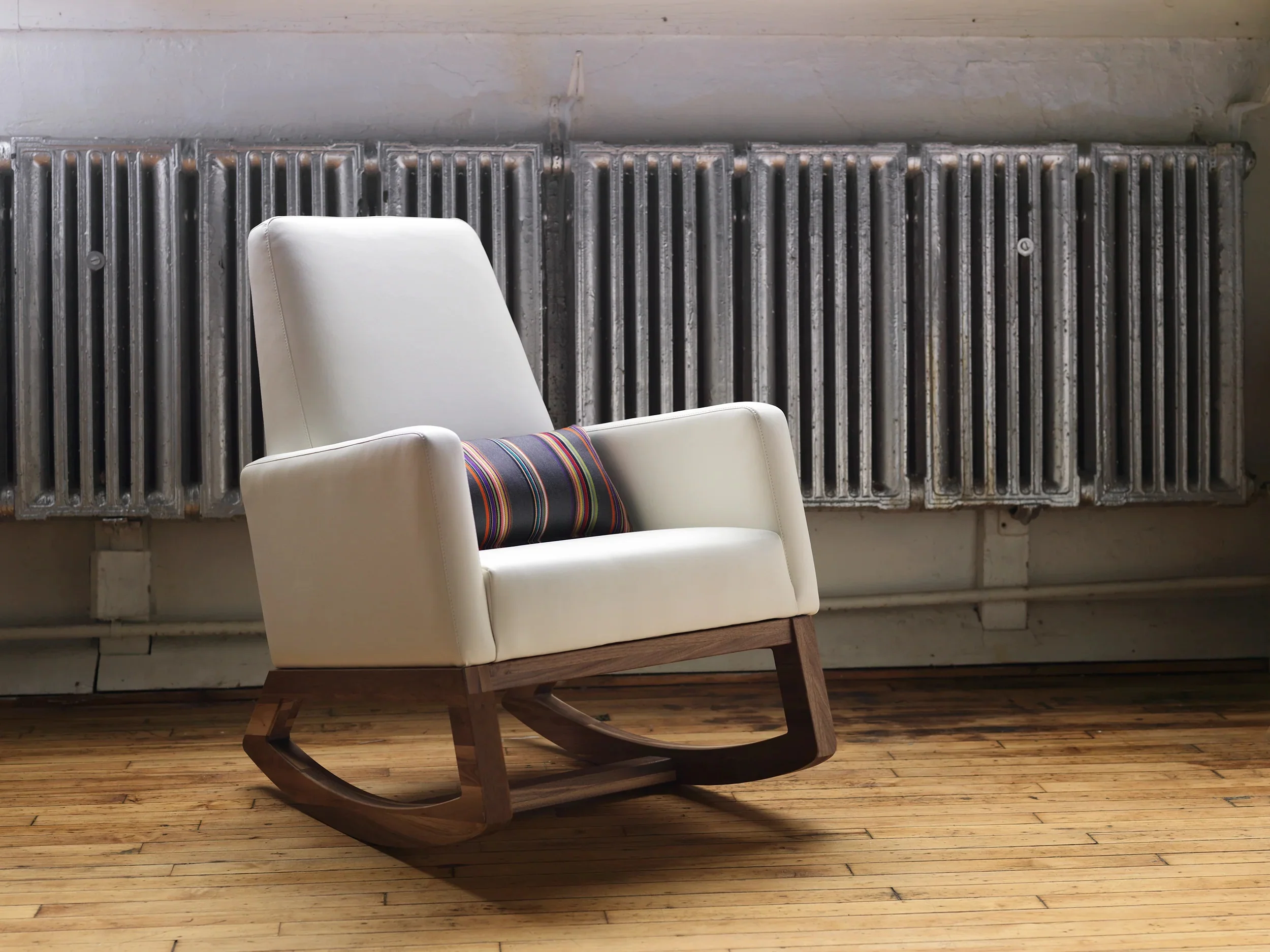 Joya Rocker - Image 78