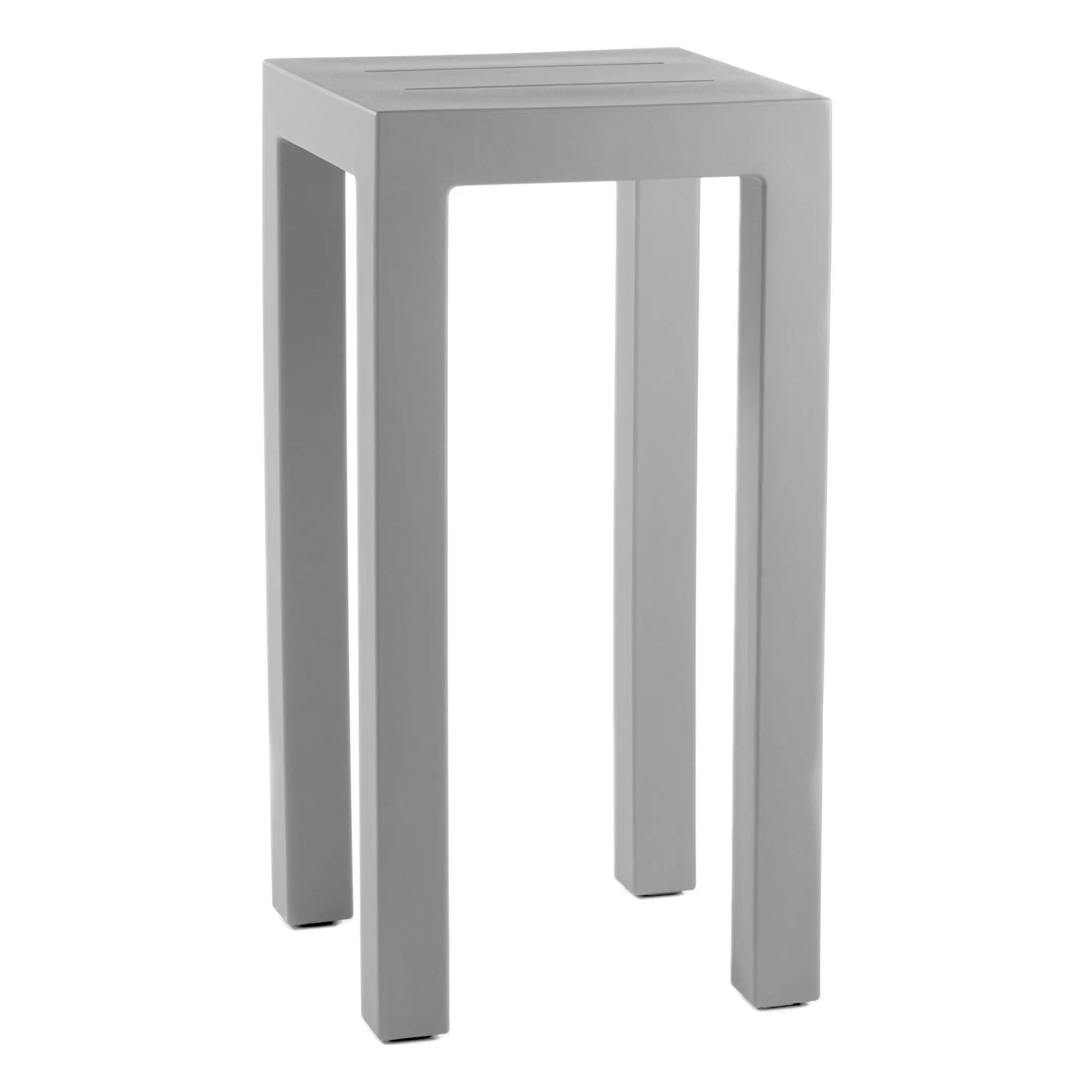 Jut Outdoor Bar Table - Image 17