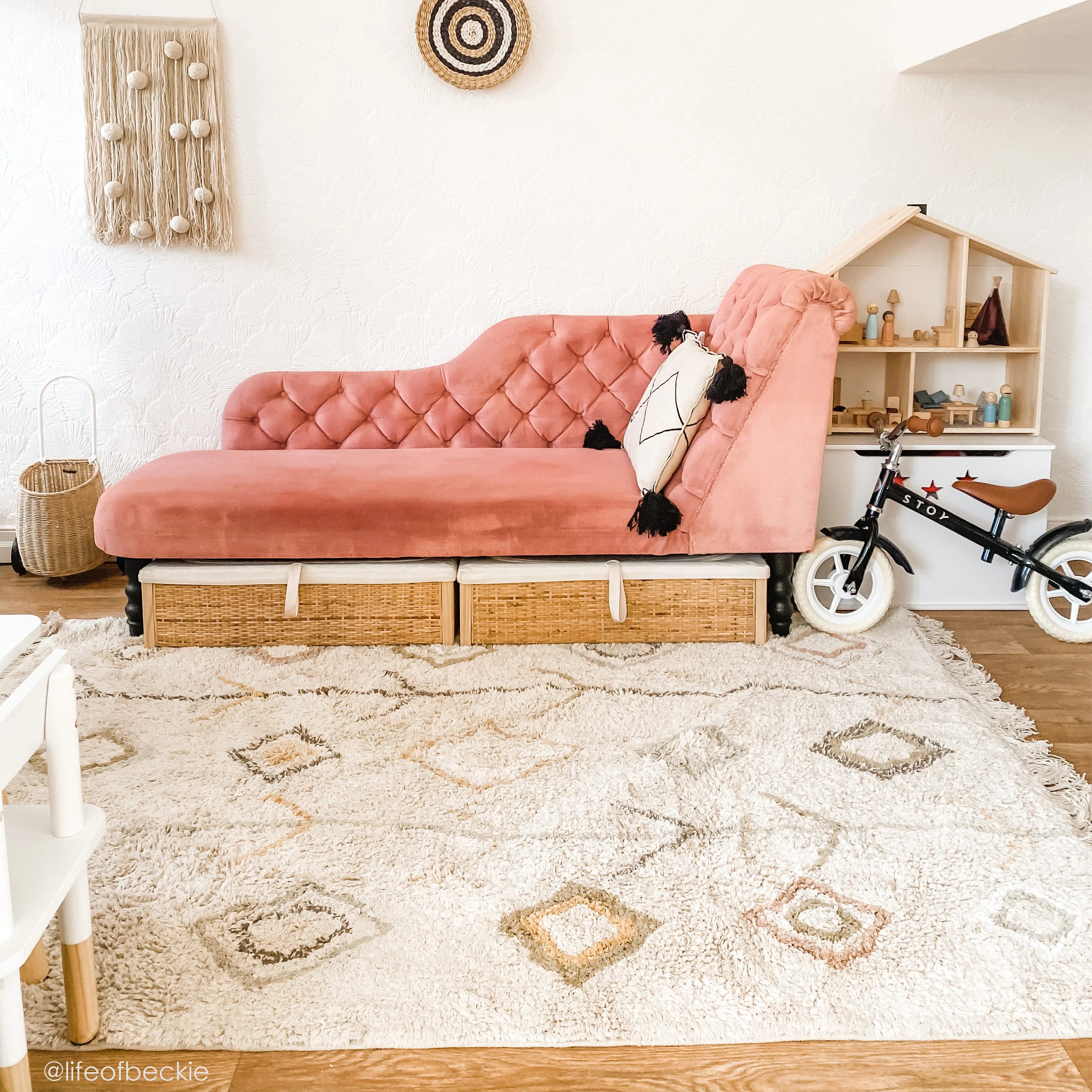 Kaarol Washable Rug - Image 9