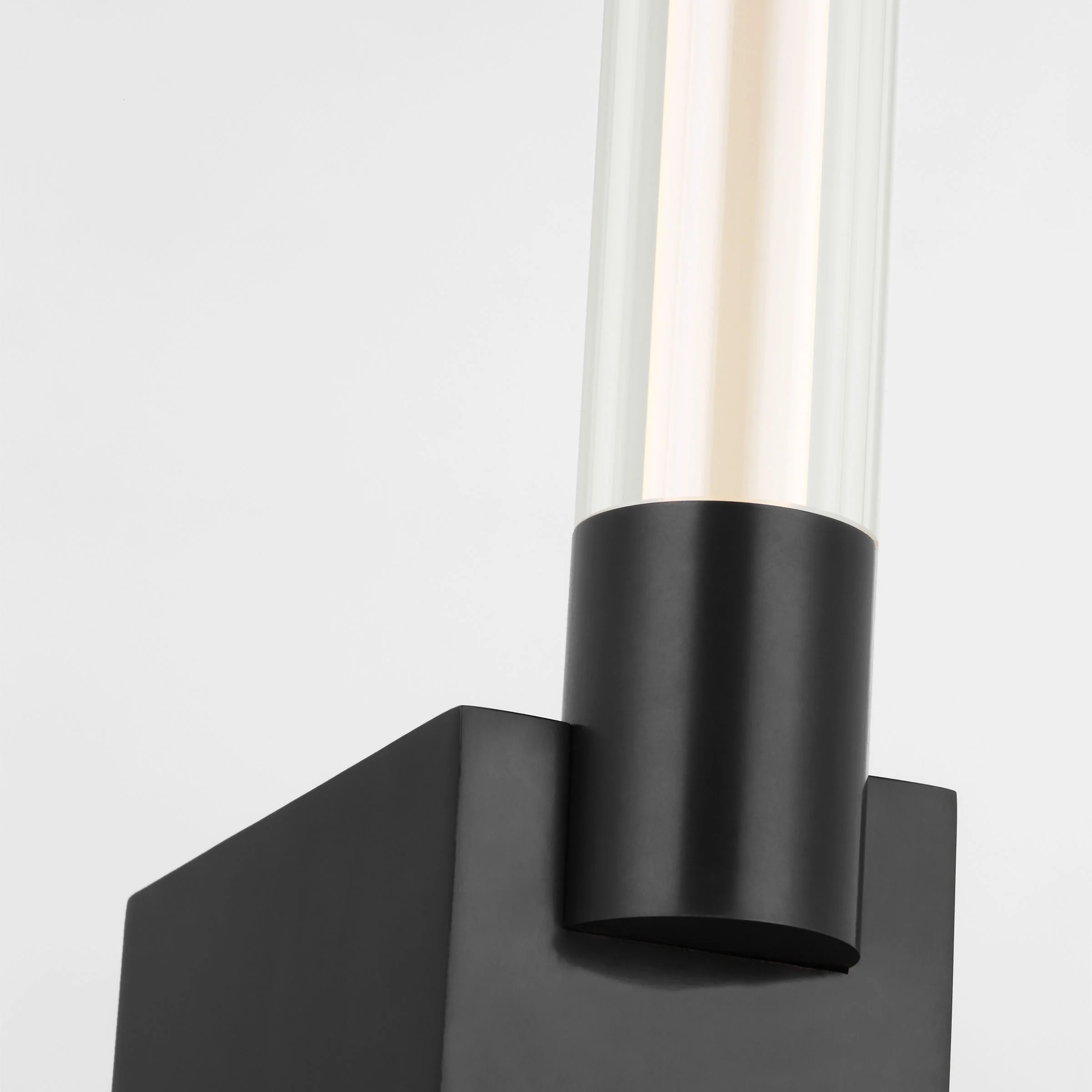 Kelly Wearstler Phobos Portable Table Lamp - Image 6