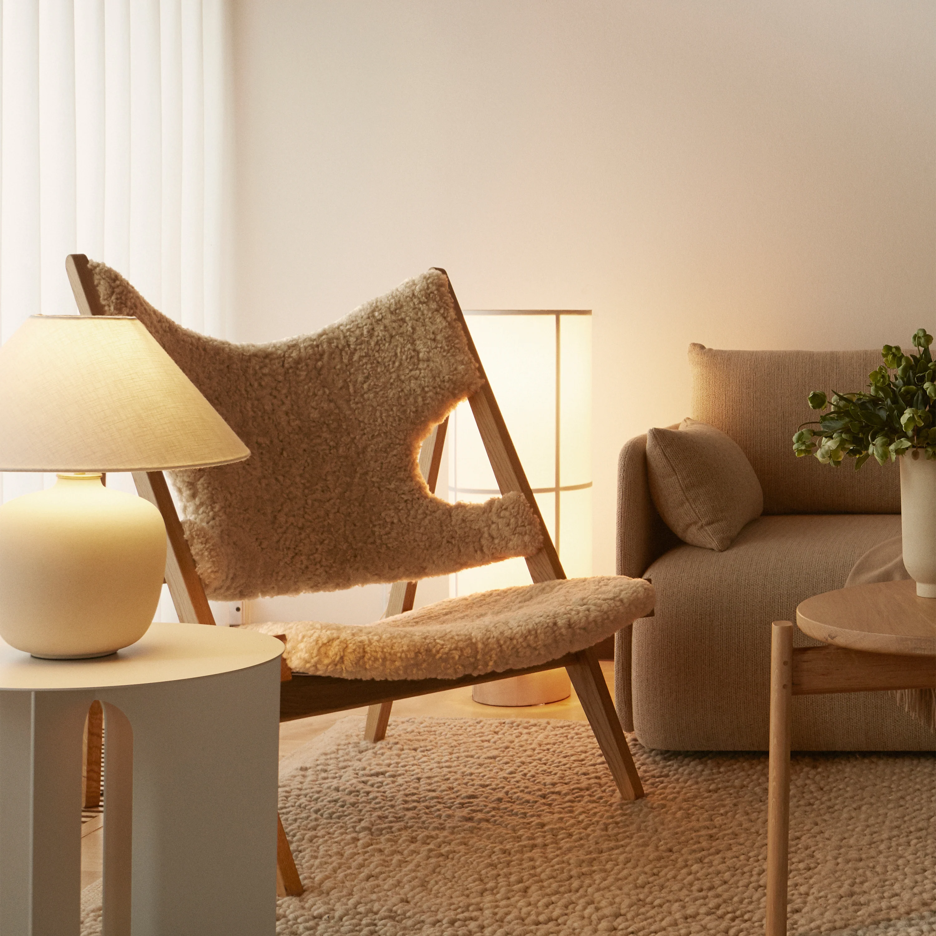 Knitting Lounge Chair Sheepskin Upholstery - Image 27