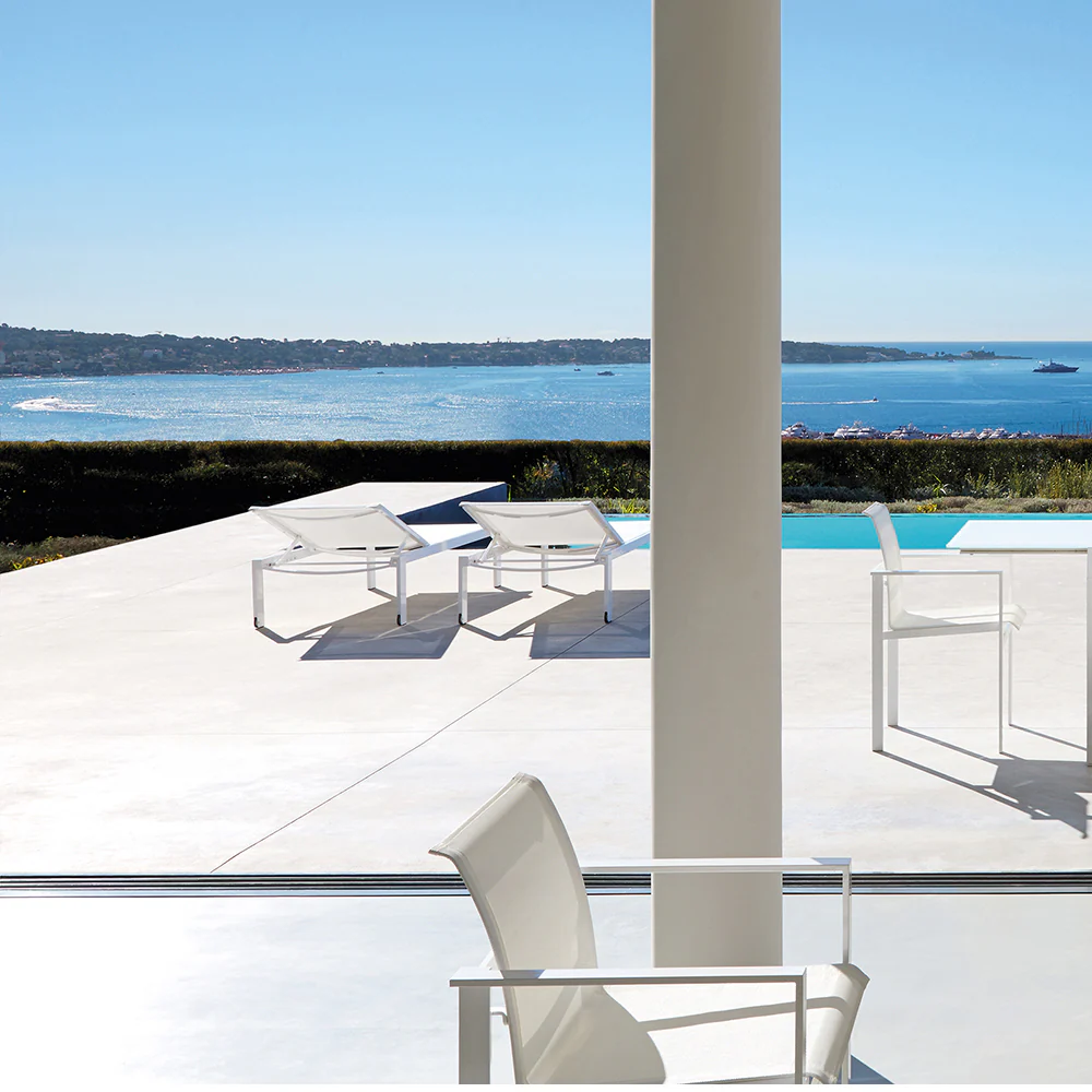 Kwadra Stackable Sunlounger - Image 5