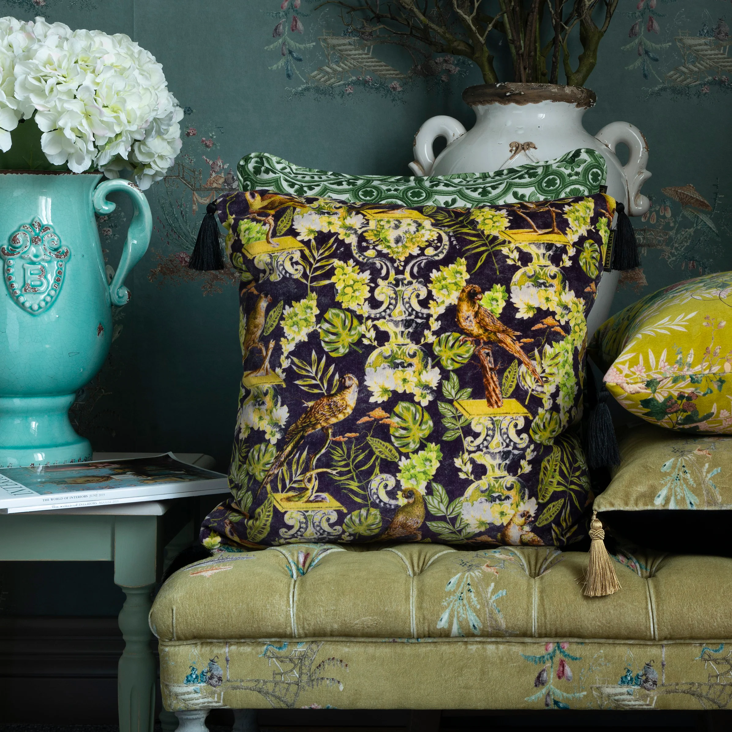 La Voliere Pillow - Image 4