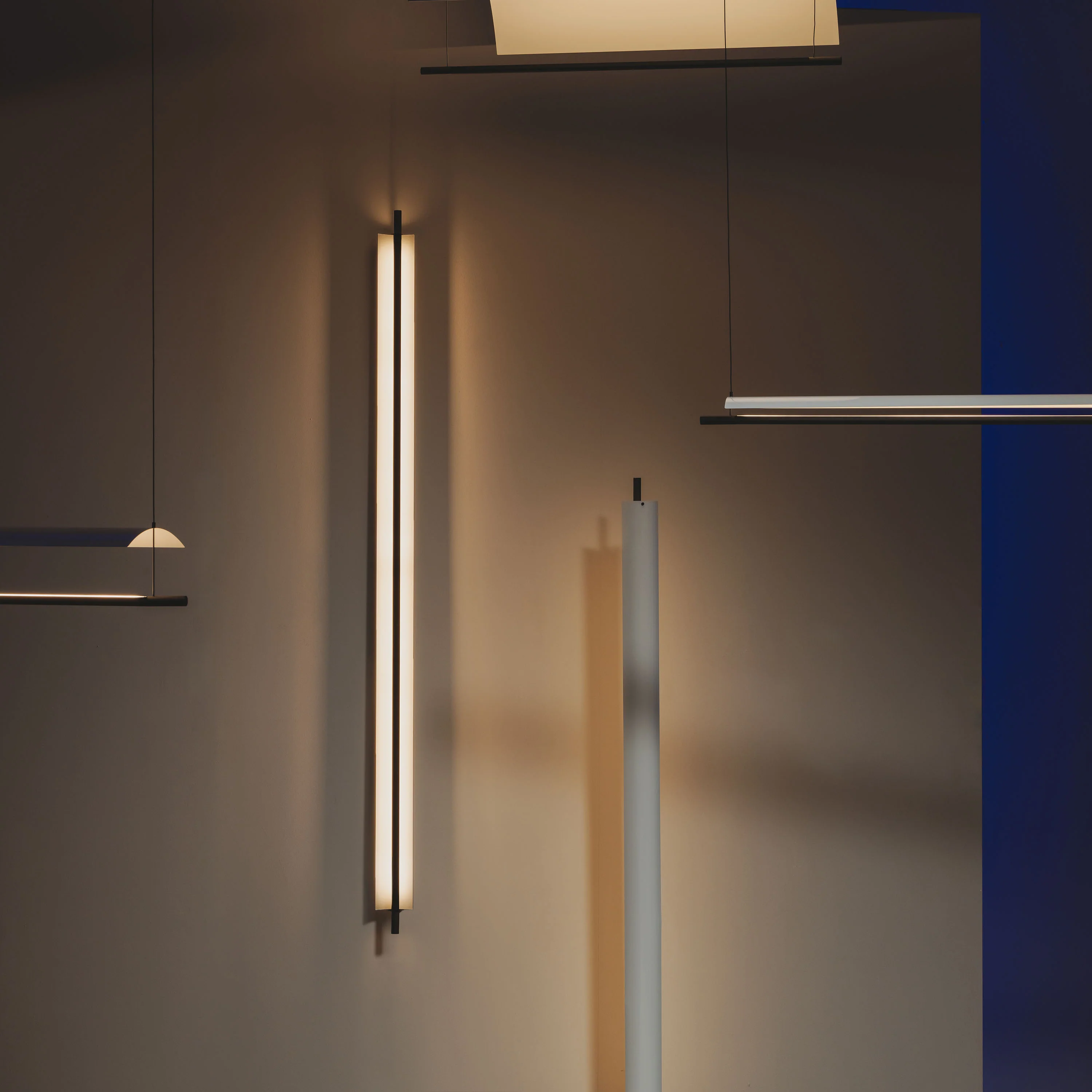 Lamina LED Wall Sconce - Image 12
