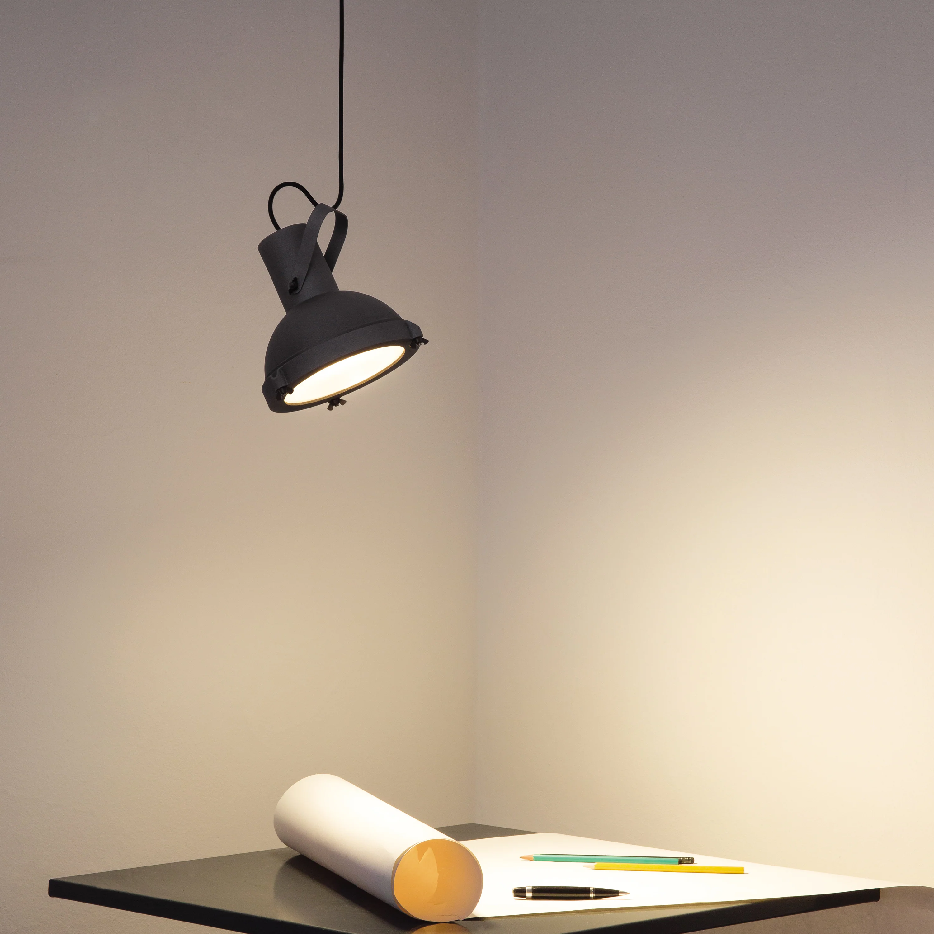 Le Corbusier Projecteur Pendant Light - Image 13