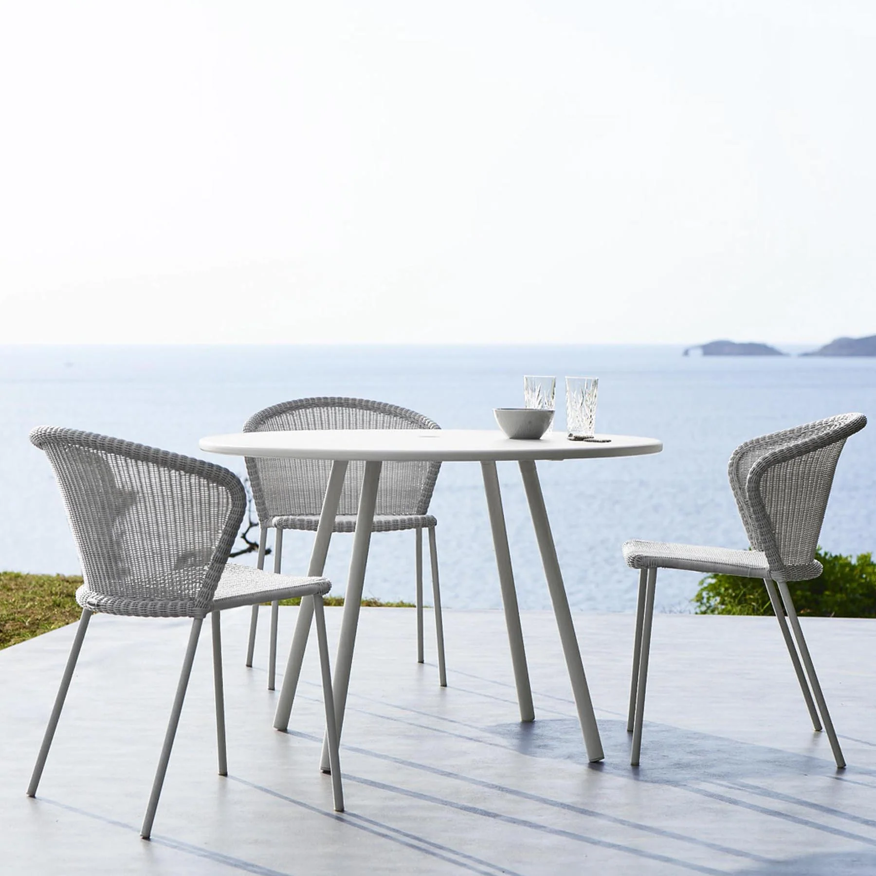 Lean Outdoor Stackable Chair - Image 18