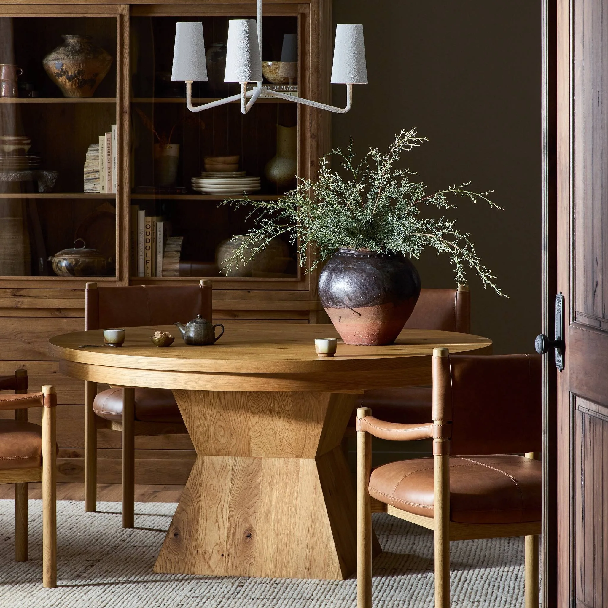 Leif Extension Dining Table - Image 2