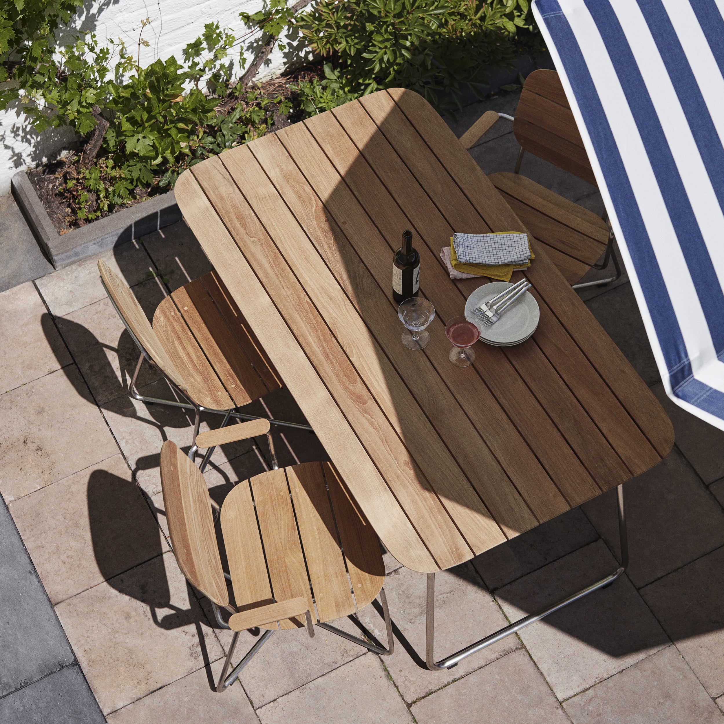 Lilium Outdoor Armchair - Image 3