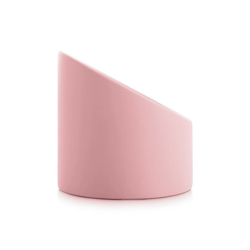 Lipstick Outdoor Armchair - Image 13