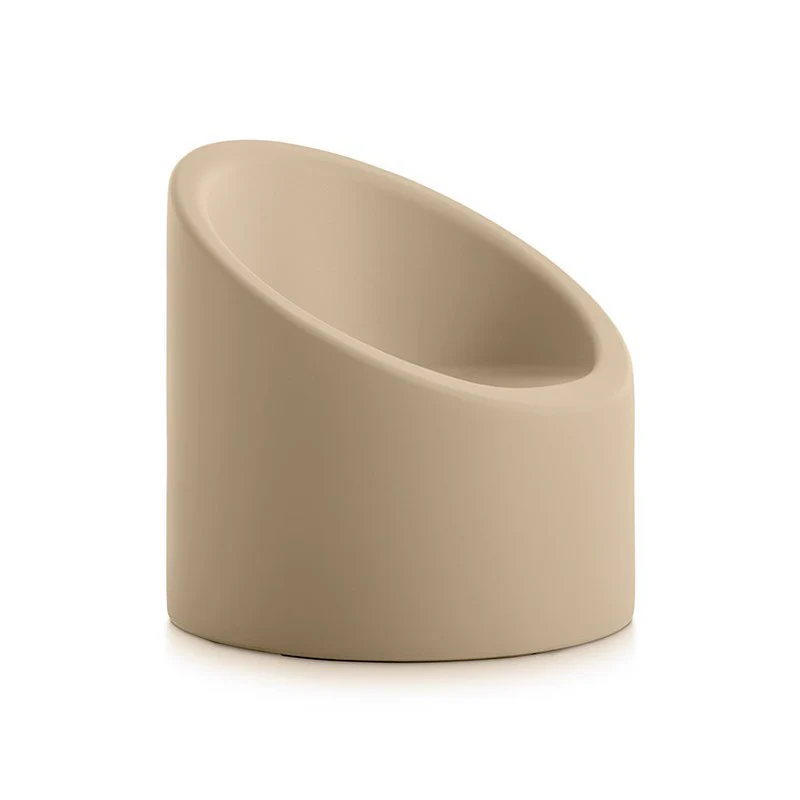 Lipstick Outdoor Armchair - Image 31