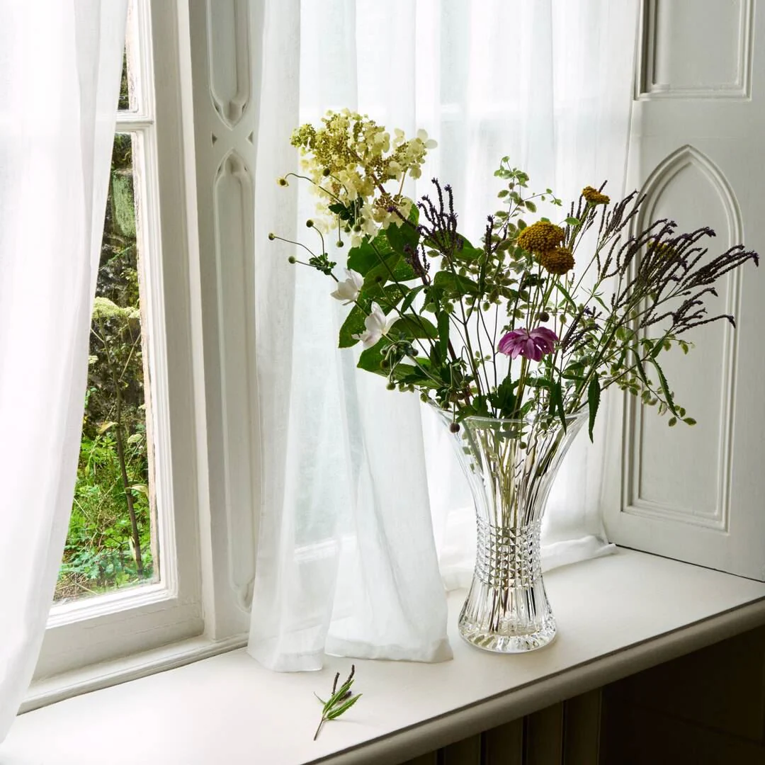 Lismore Diamond Vase - Image 2