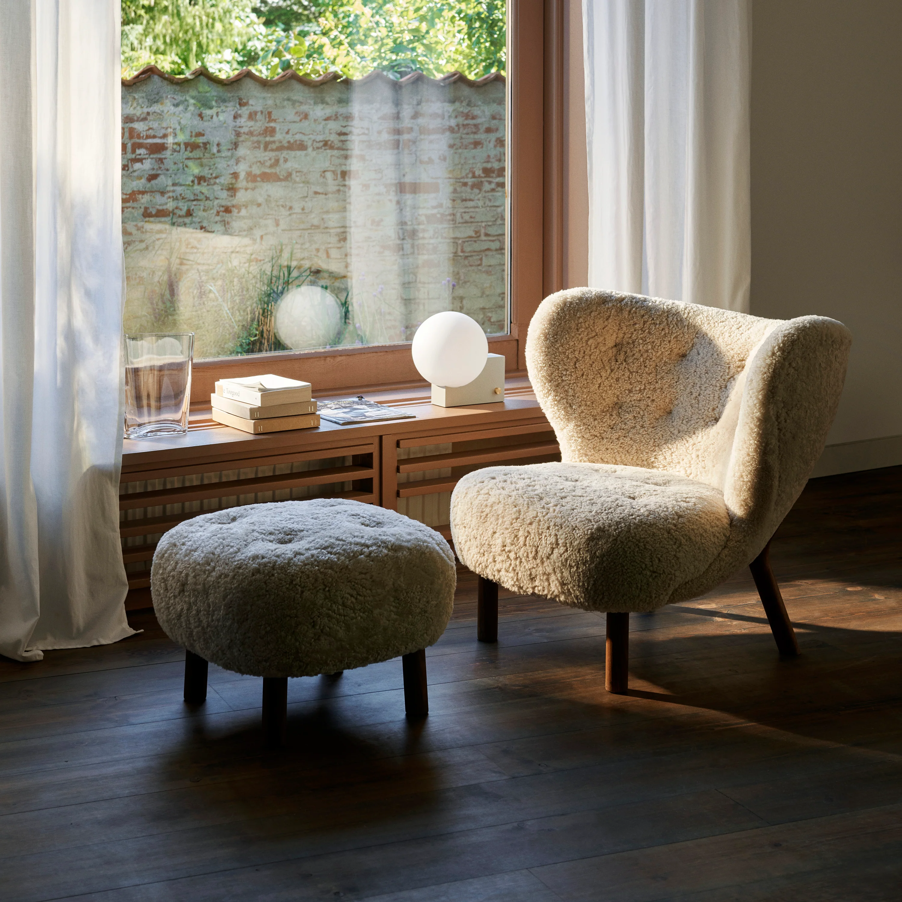 Little Petra Lounge Chair - Image 23