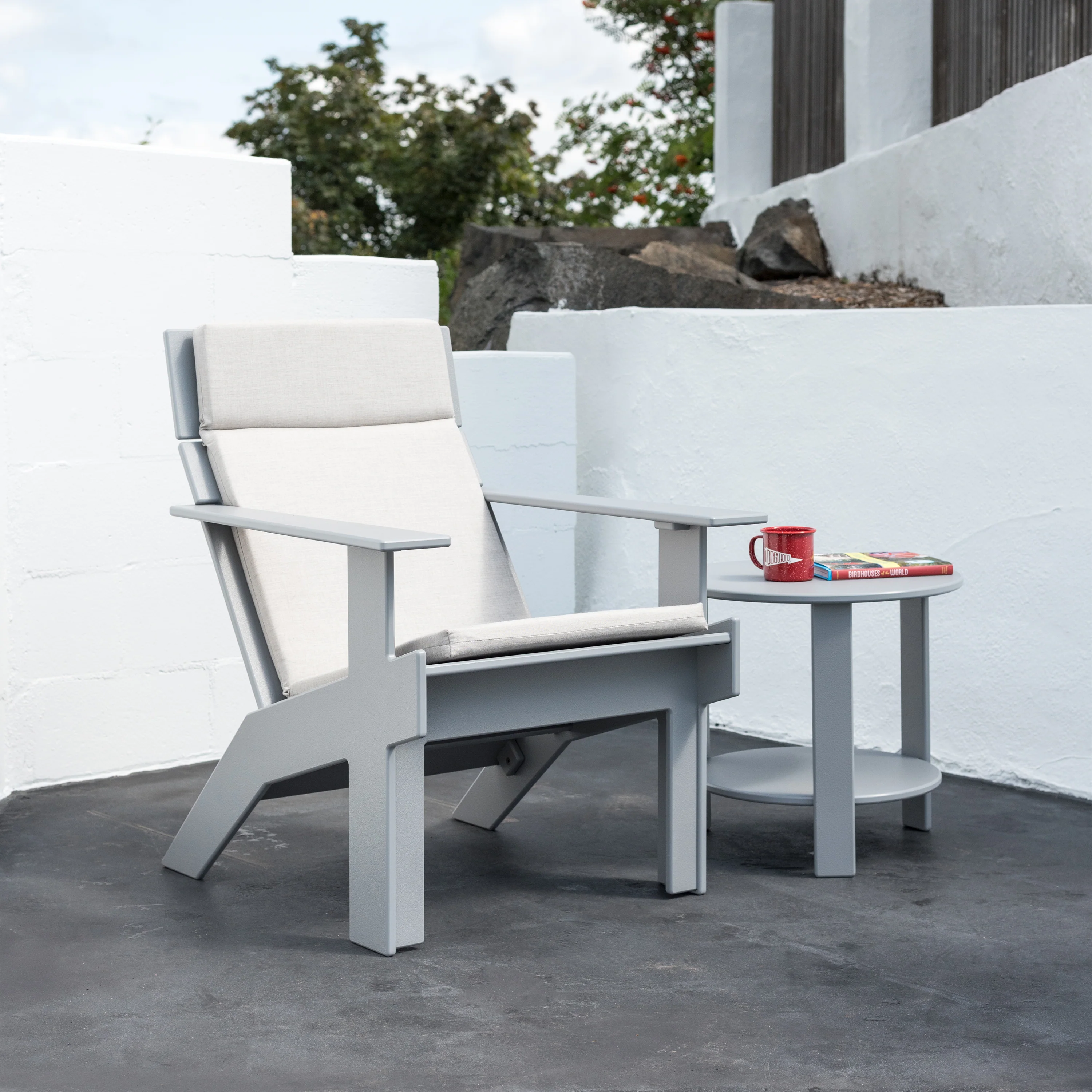 Lollygagger Outdoor End Table - Image 28