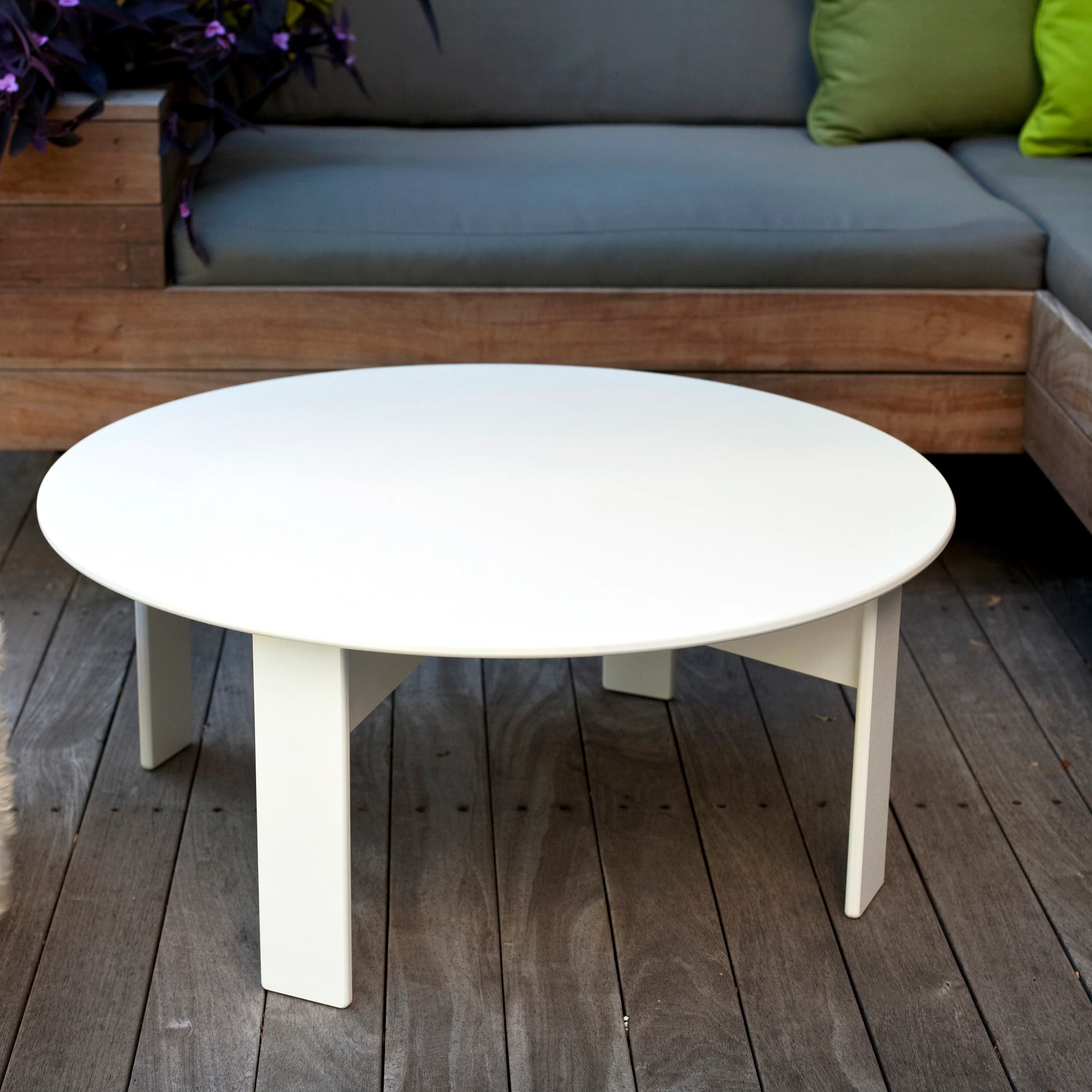 Lollygagger Round Outdoor Cocktail Table - Image 24