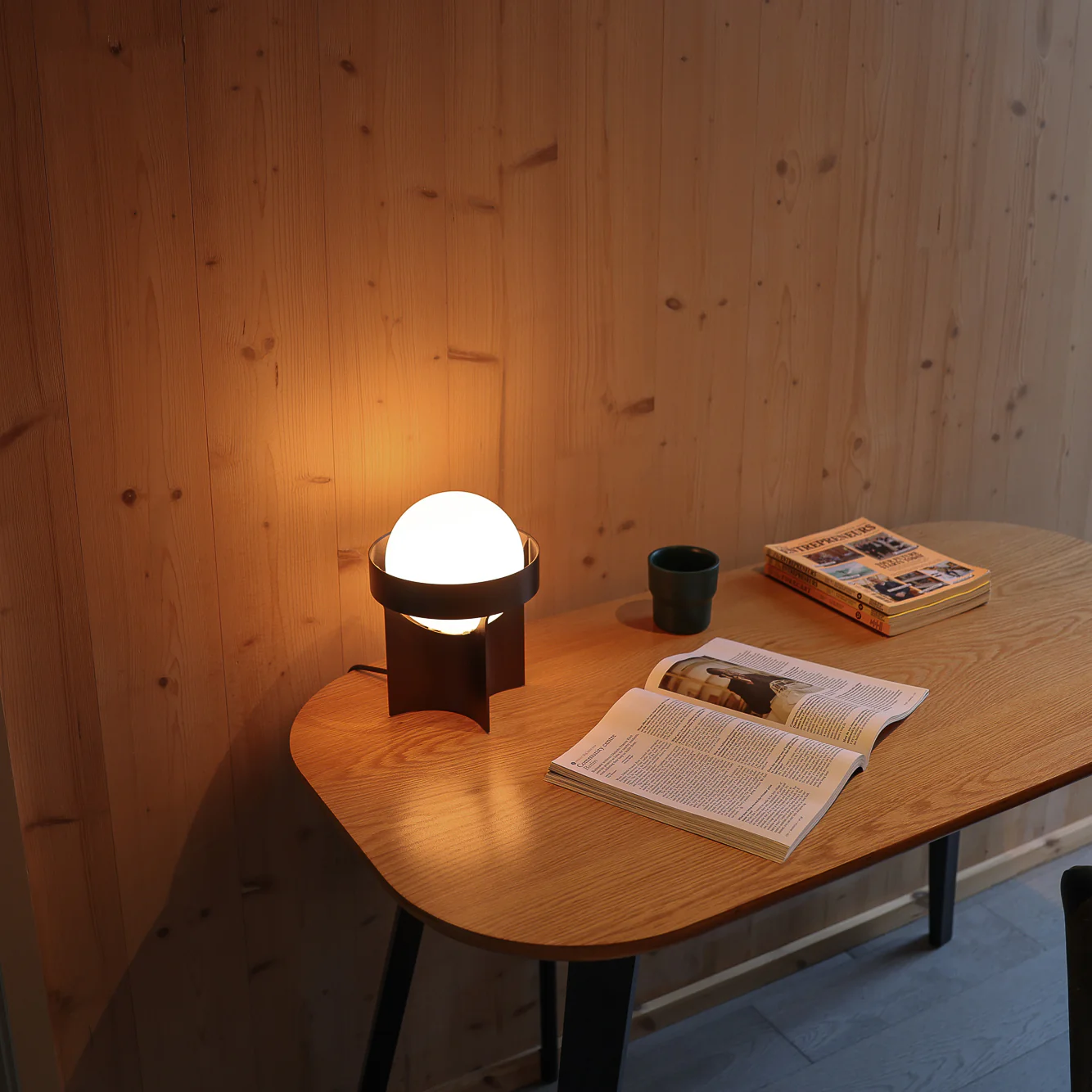 Loop Table Lamp - Image 7