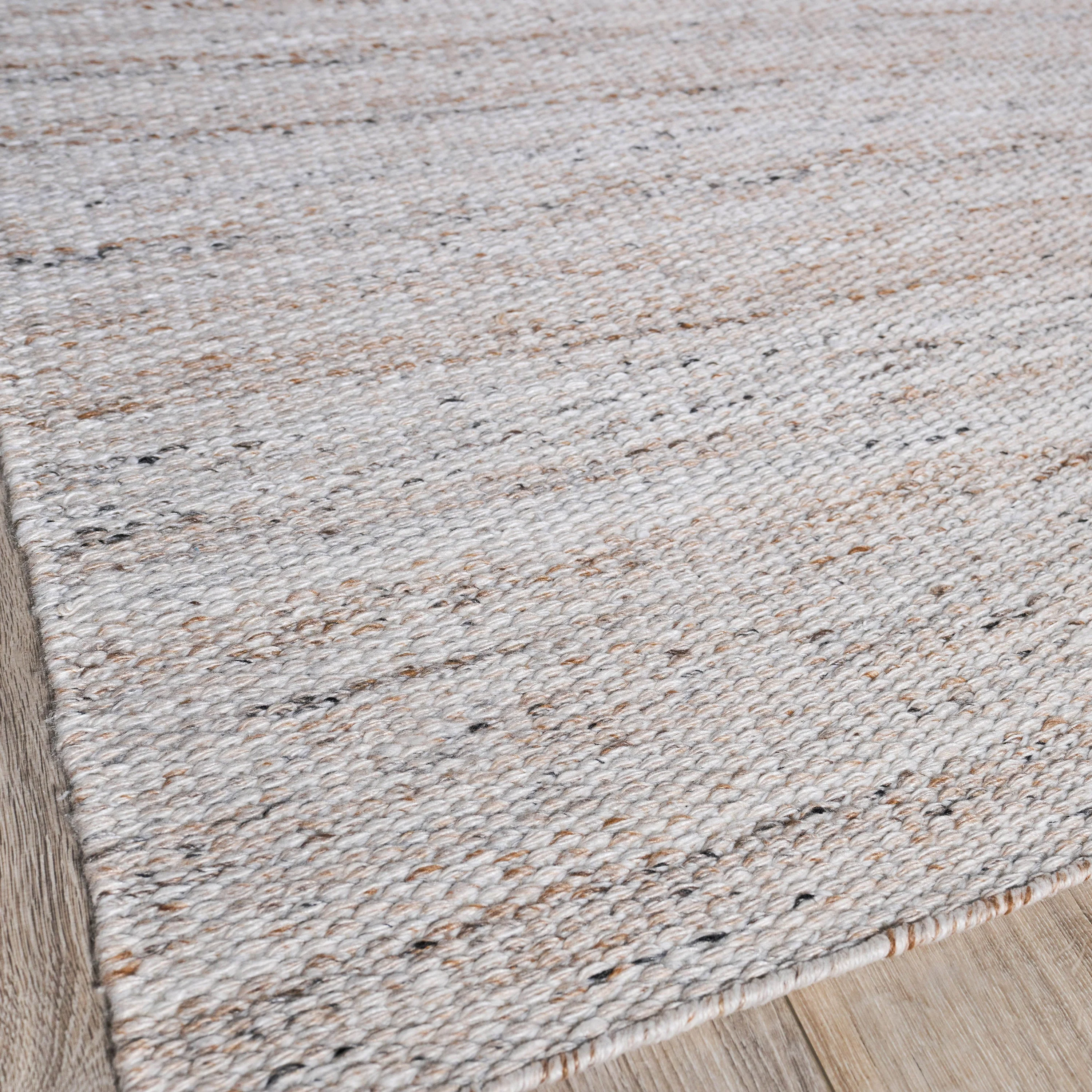 Loro Area Rug - Image 15