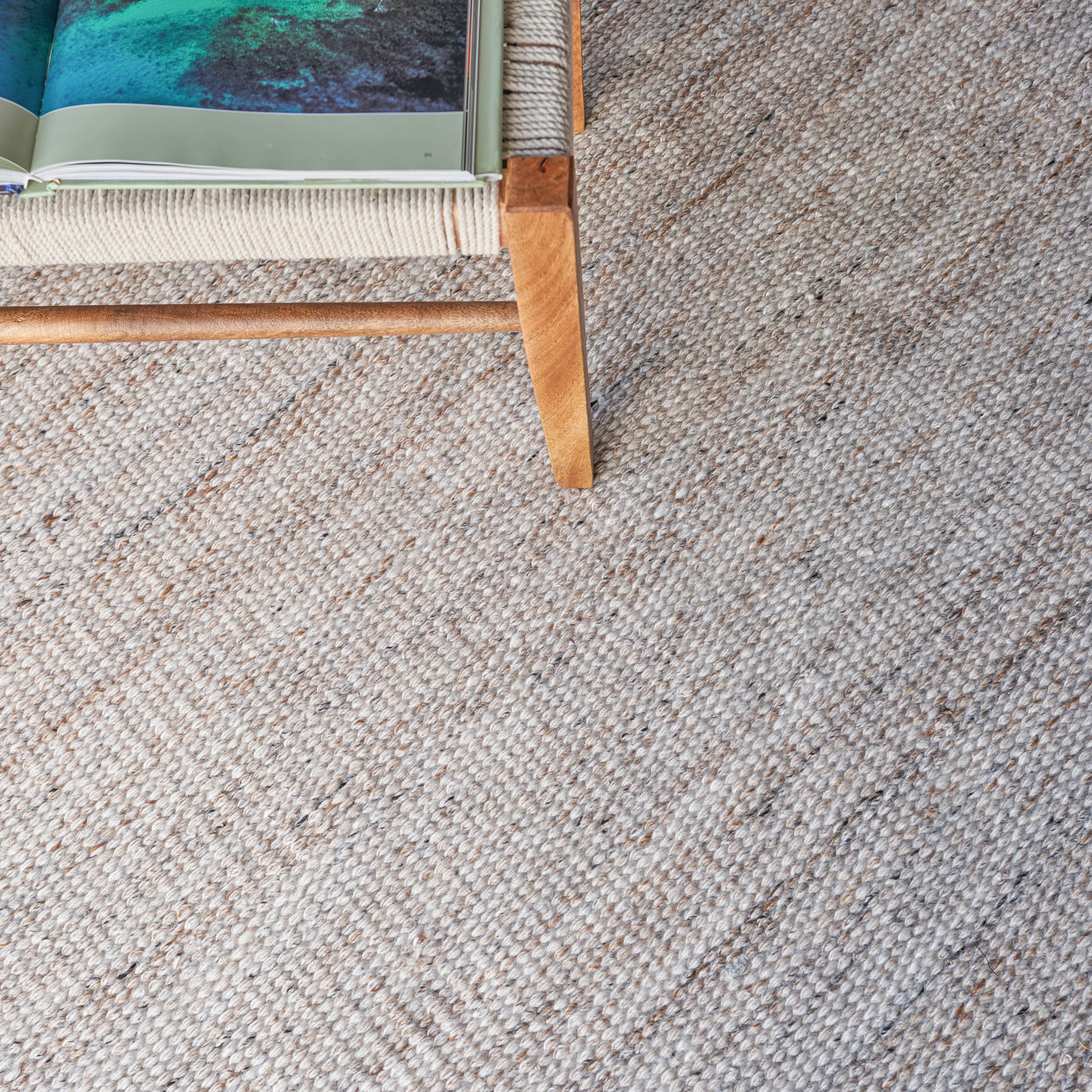 Loro Area Rug - Image 8