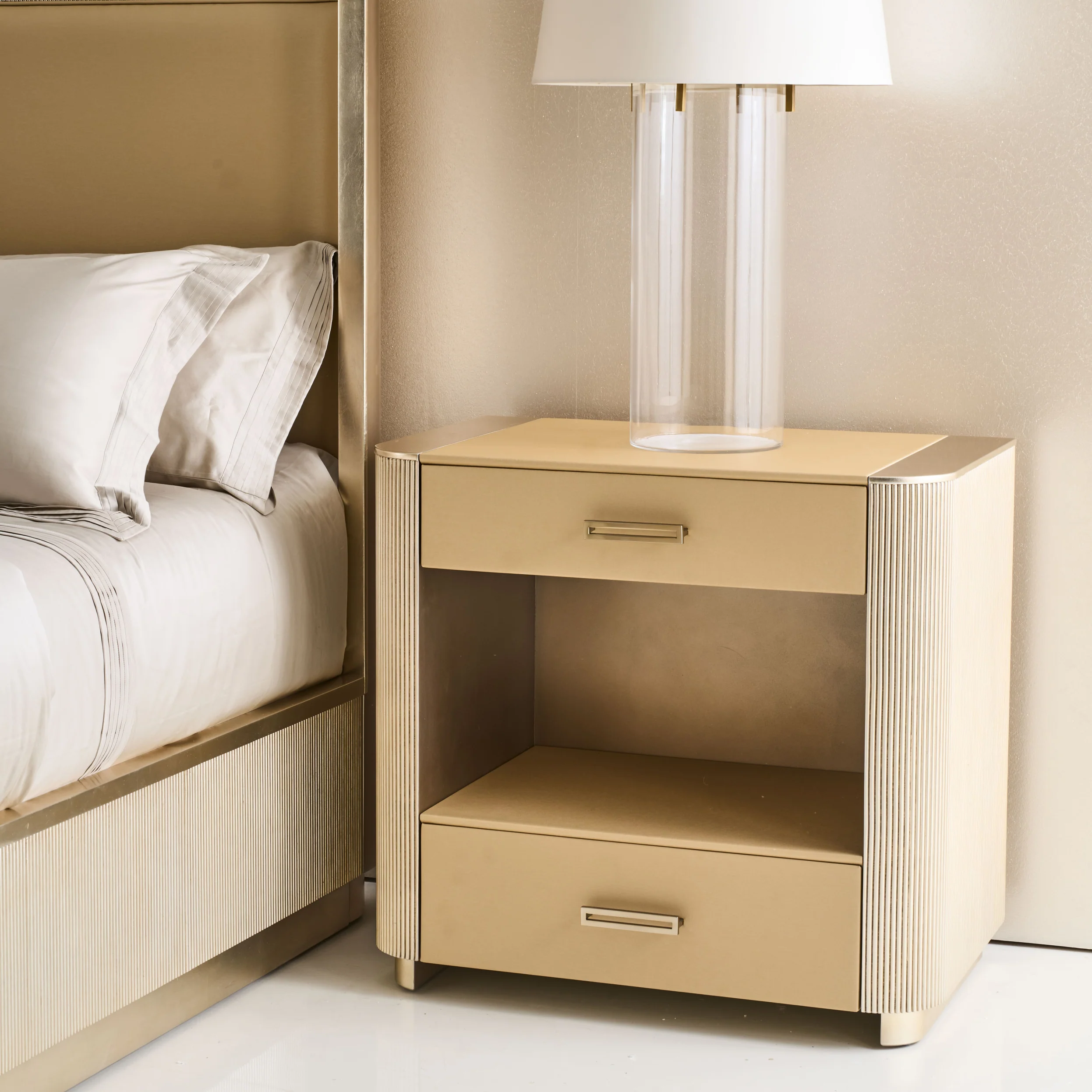 Love-Ly! Nightstand with Handle Pull - Image 16