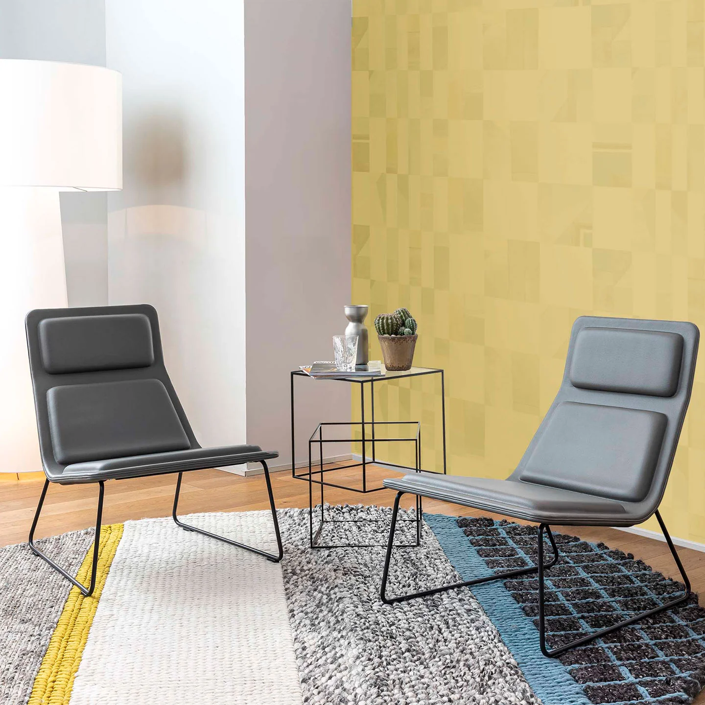 Low Pad Chair - Image 16