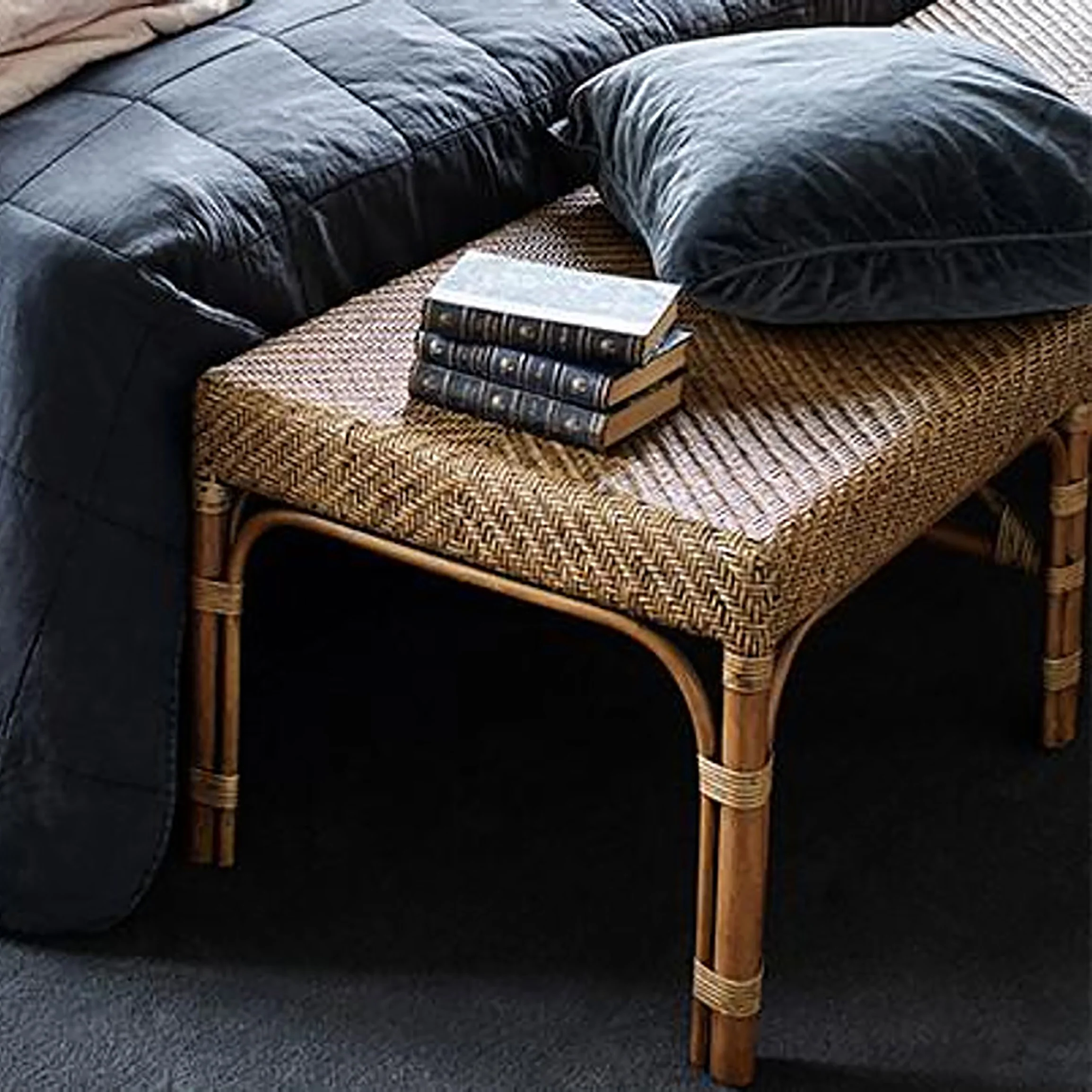 Luis Bench - Image 3