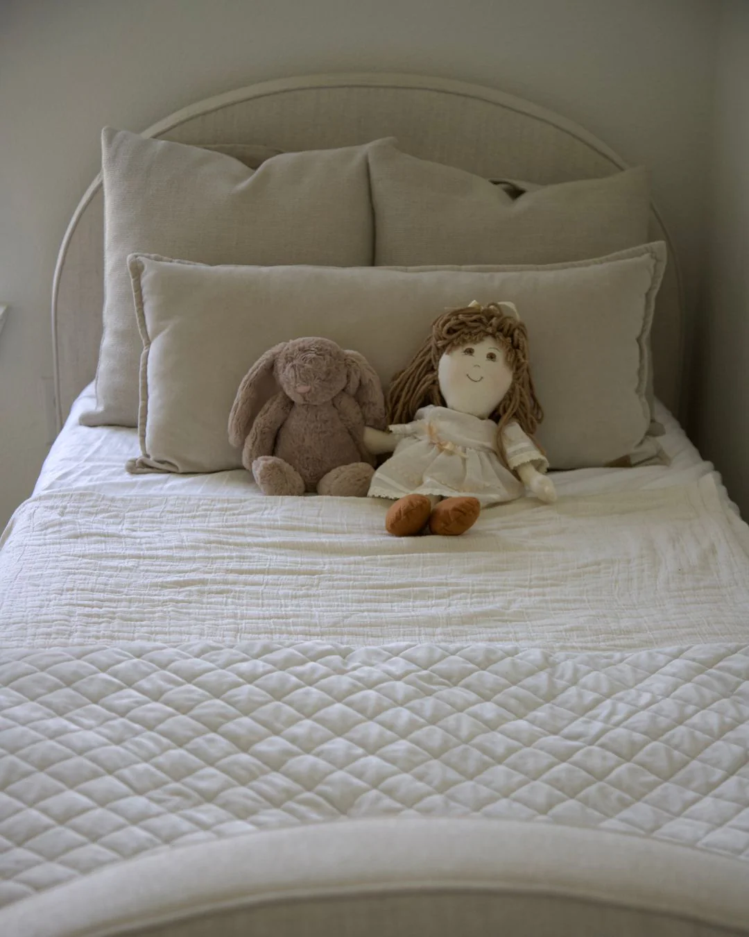 Luna Twin Bed - Image 86