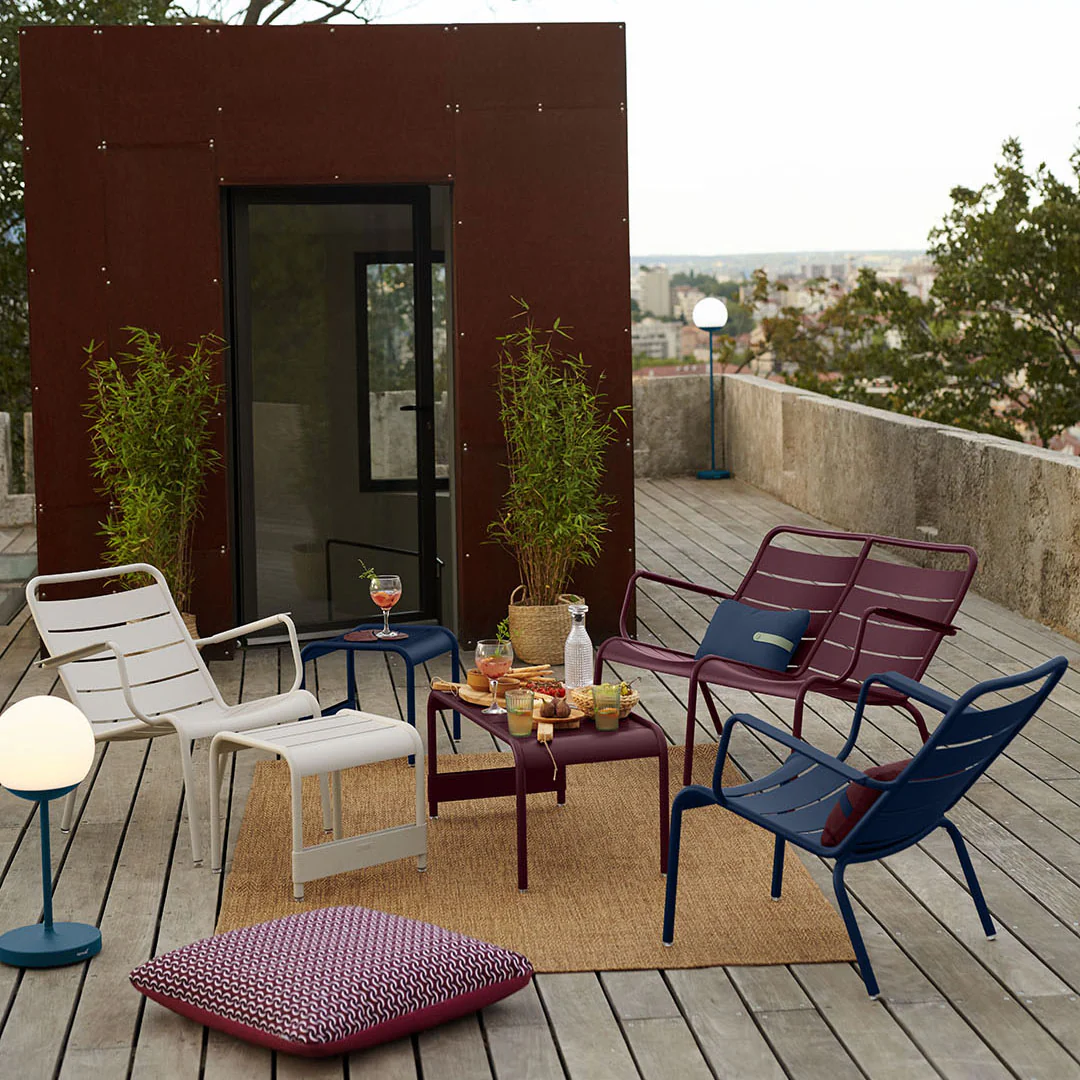 Luxembourg Low Outdoor Table/Footrest - Image 13