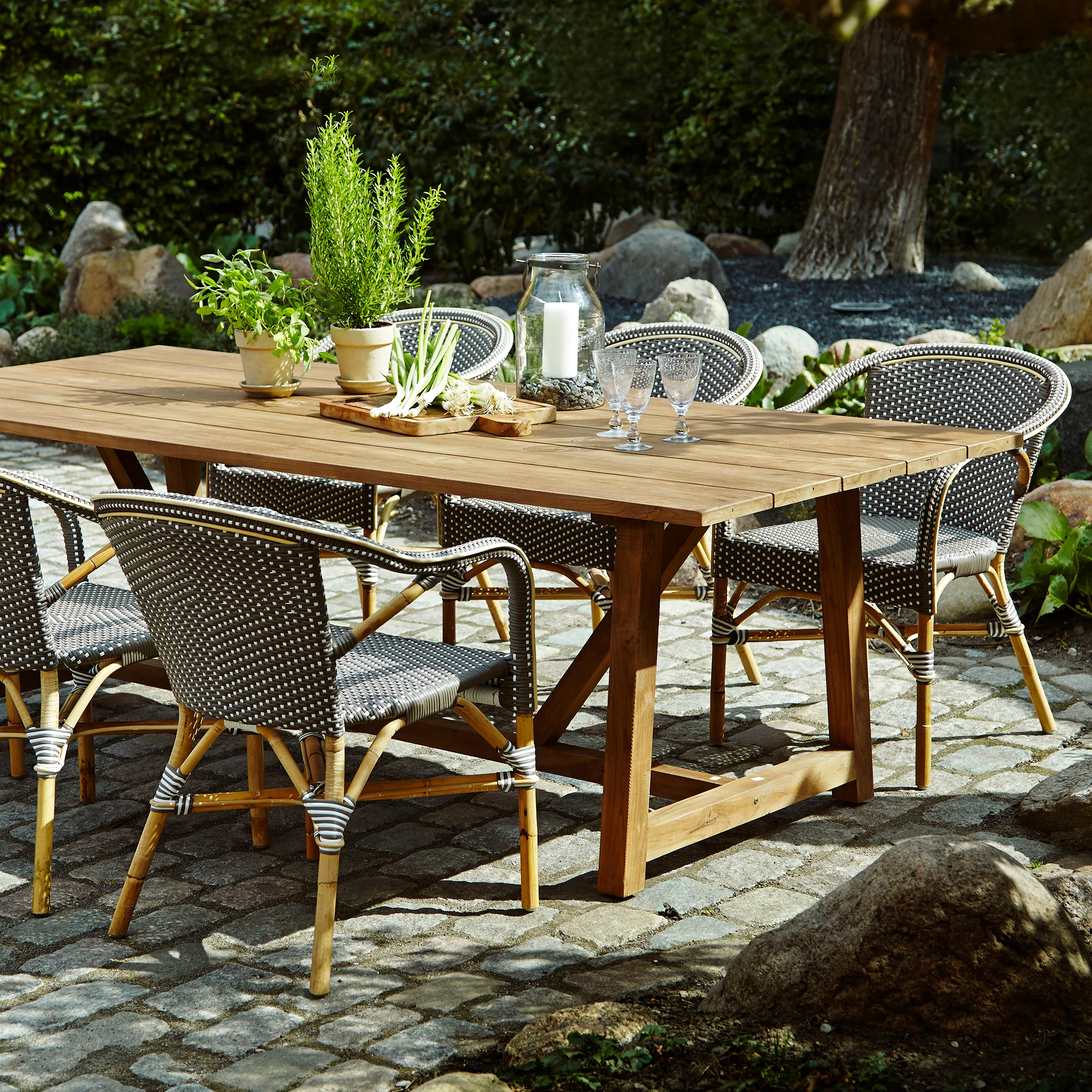Madeleine Outdoor Armchair - Image 11