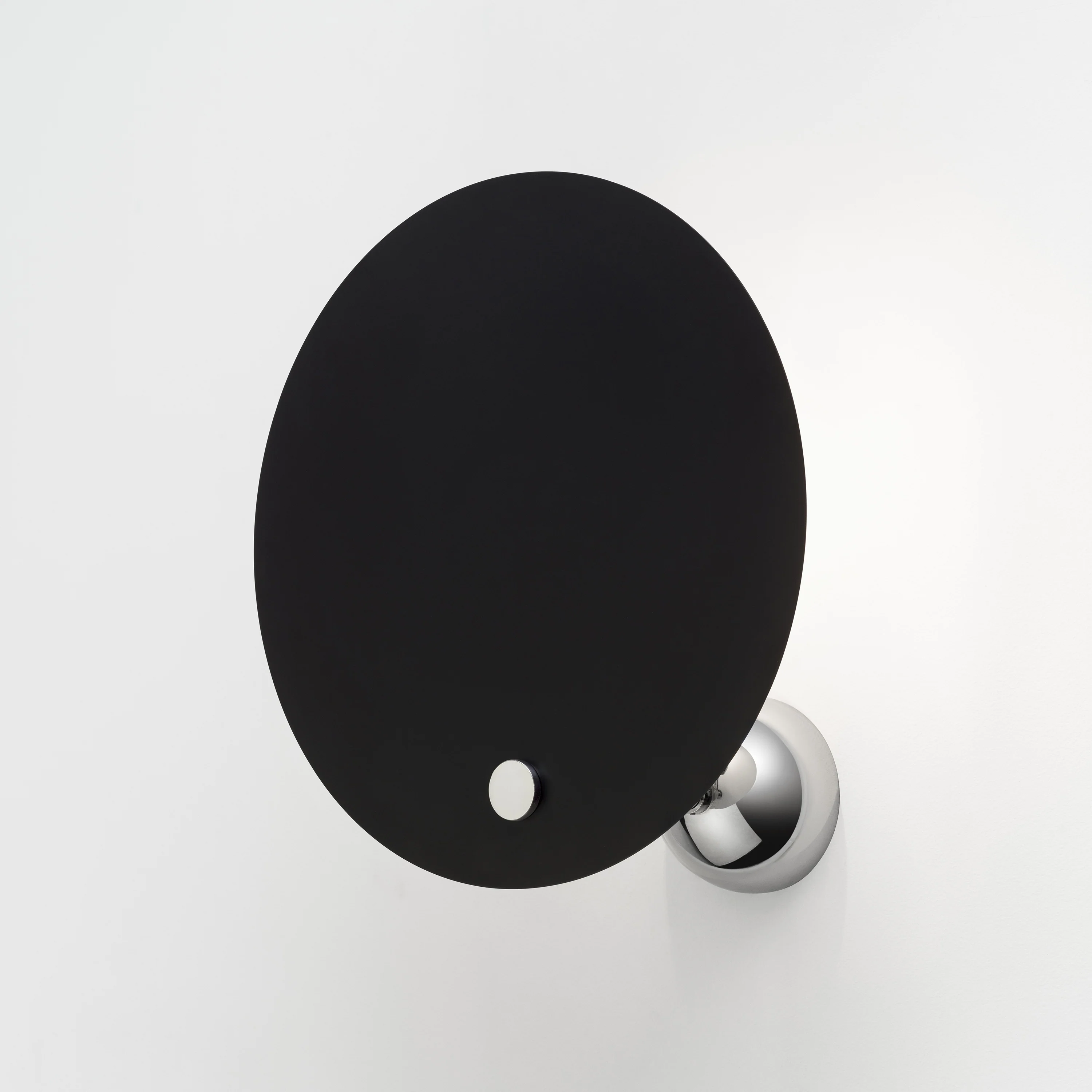 Magistretti Kuta Wall Sconce - Image 4
