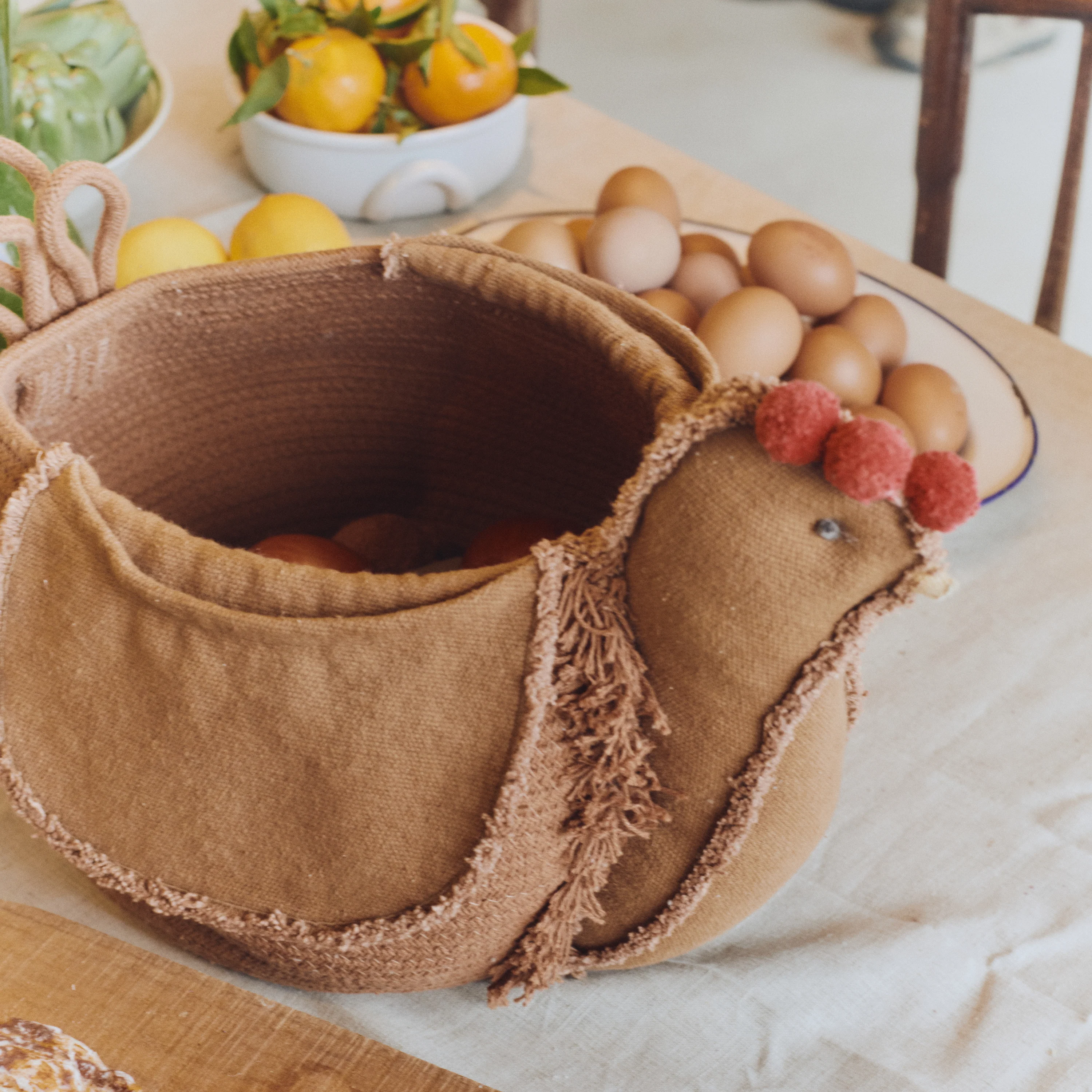 Mamma Chicken Basket - Image 5