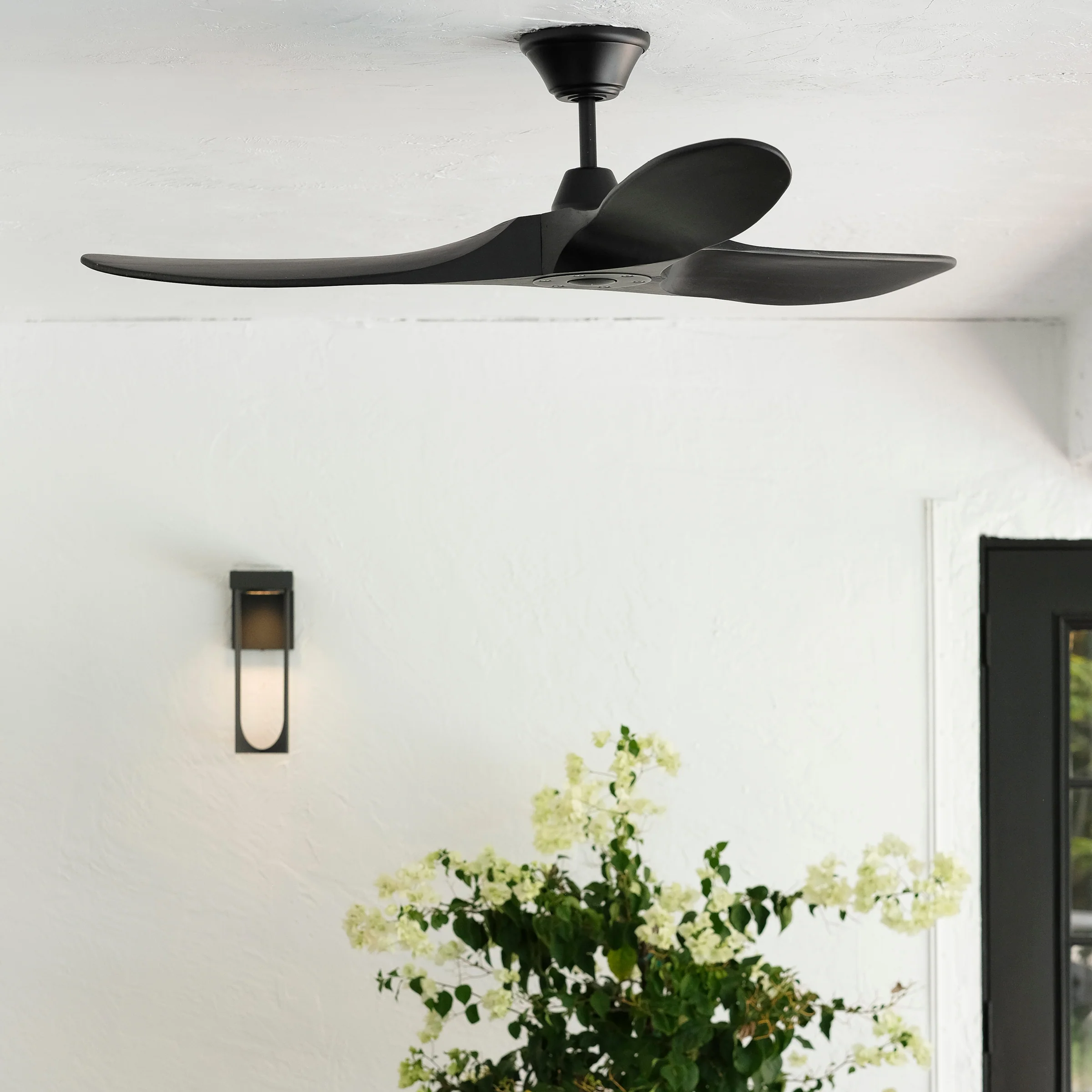 Maverick II Indoor / Outdoor Ceiling Fan - Image 22