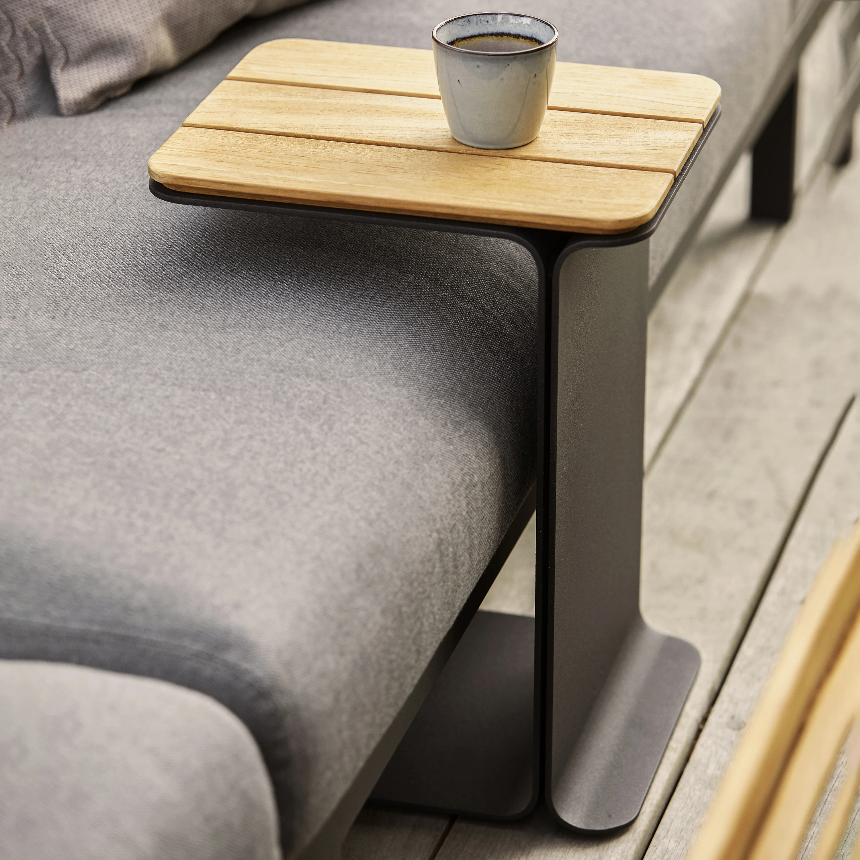 Mega Outdoor Side Table - Image 2