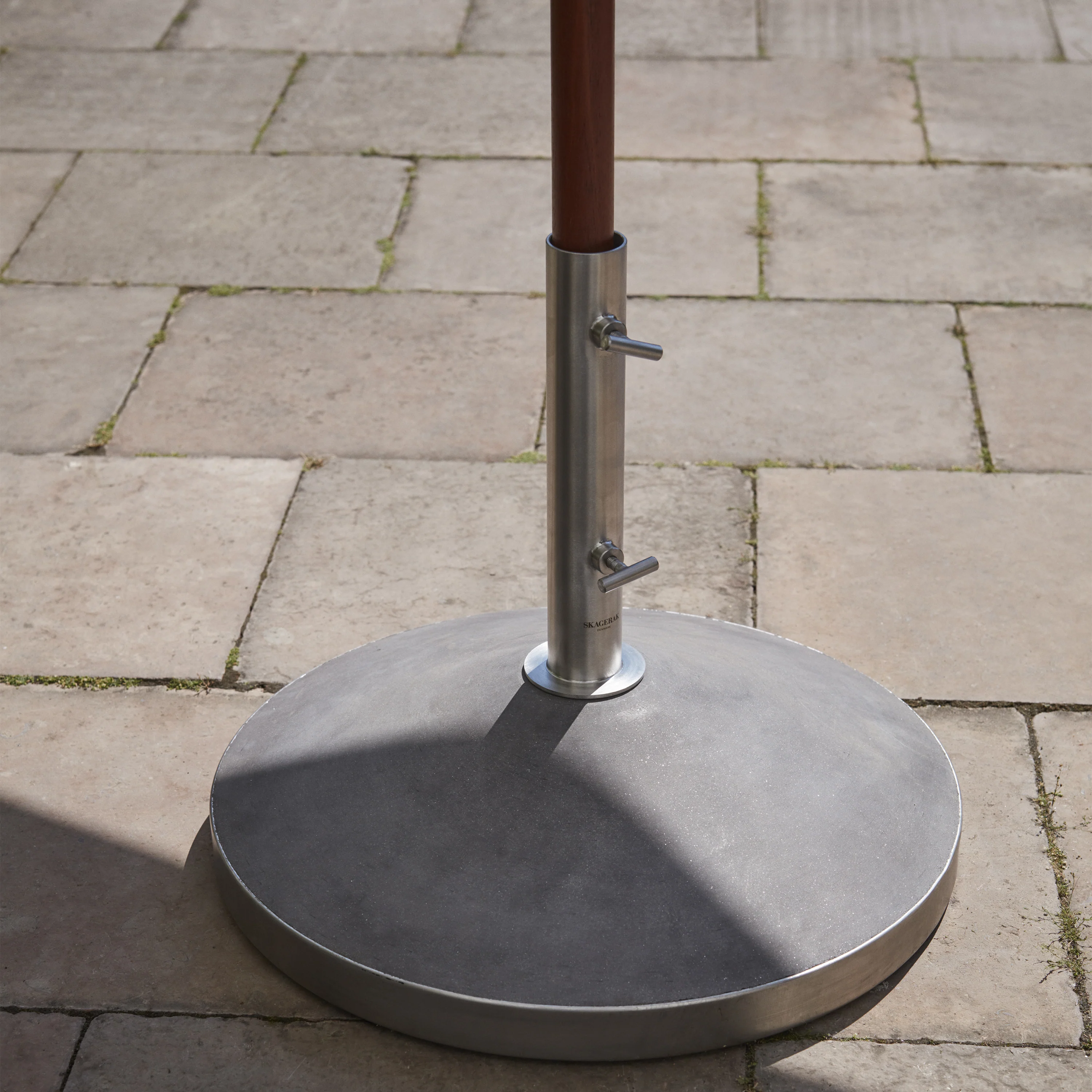 Messina Round Umbrella - Image 24