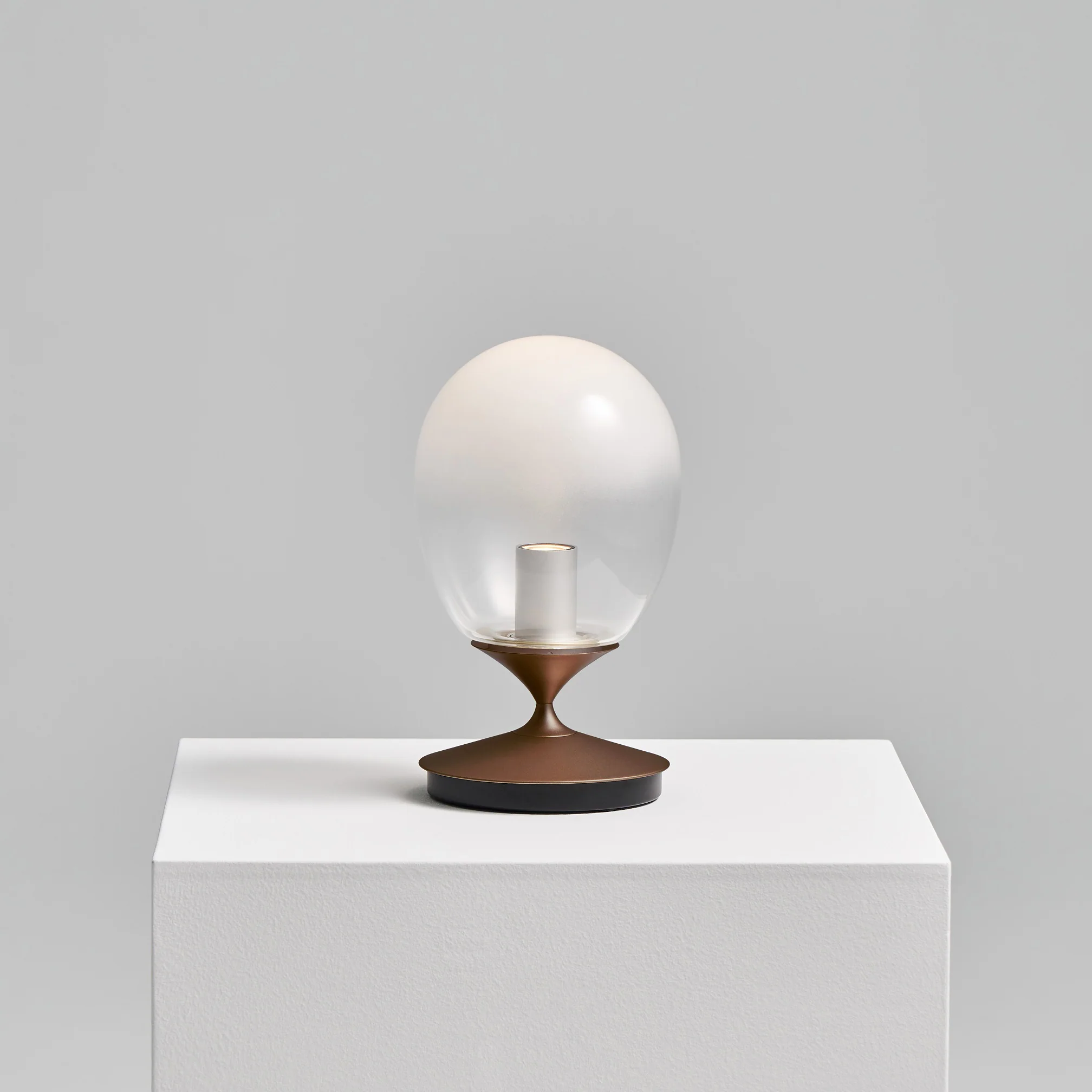 Mist LED Table Lamp - Image 9