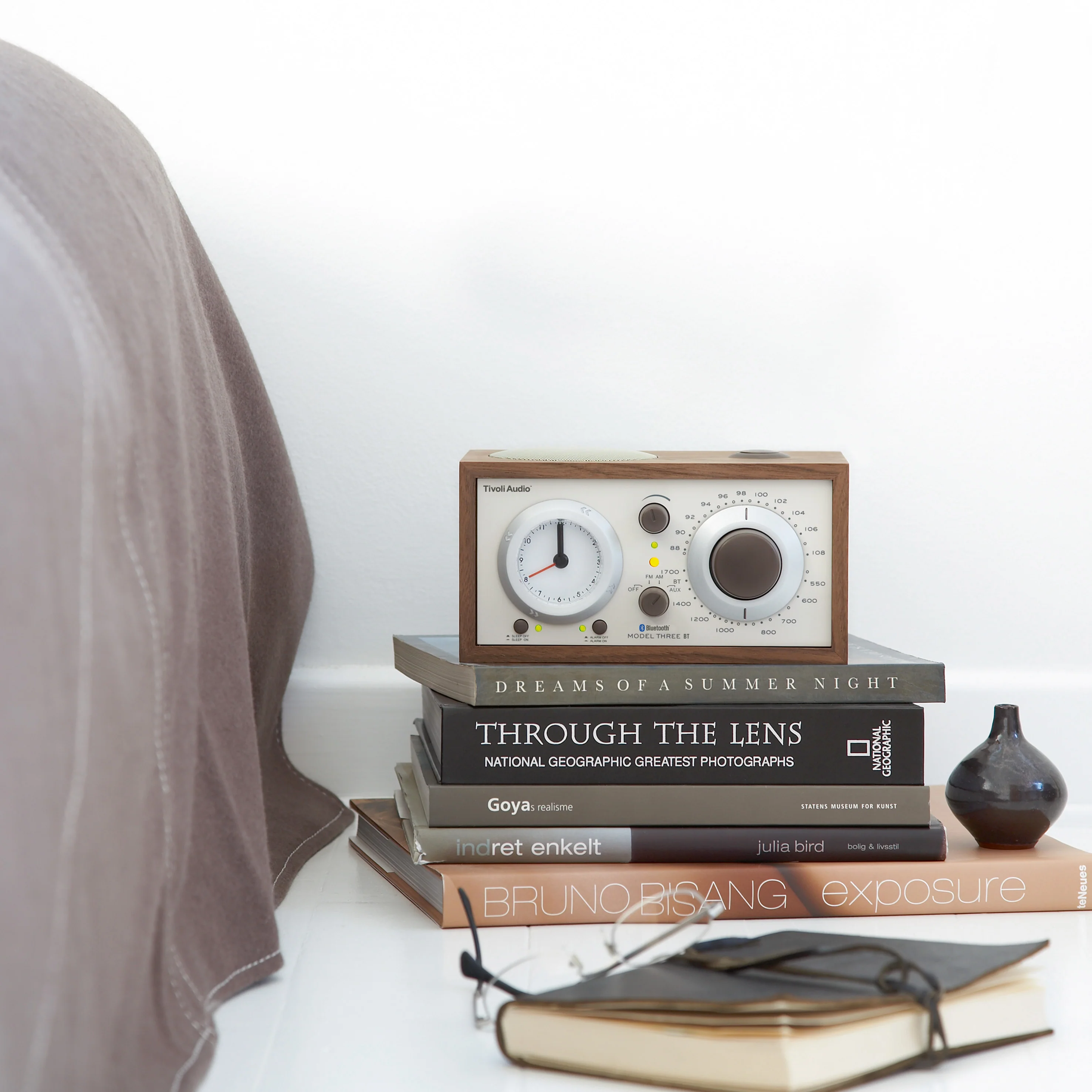 Model Three Bluetooth Clock Radio - Image 13