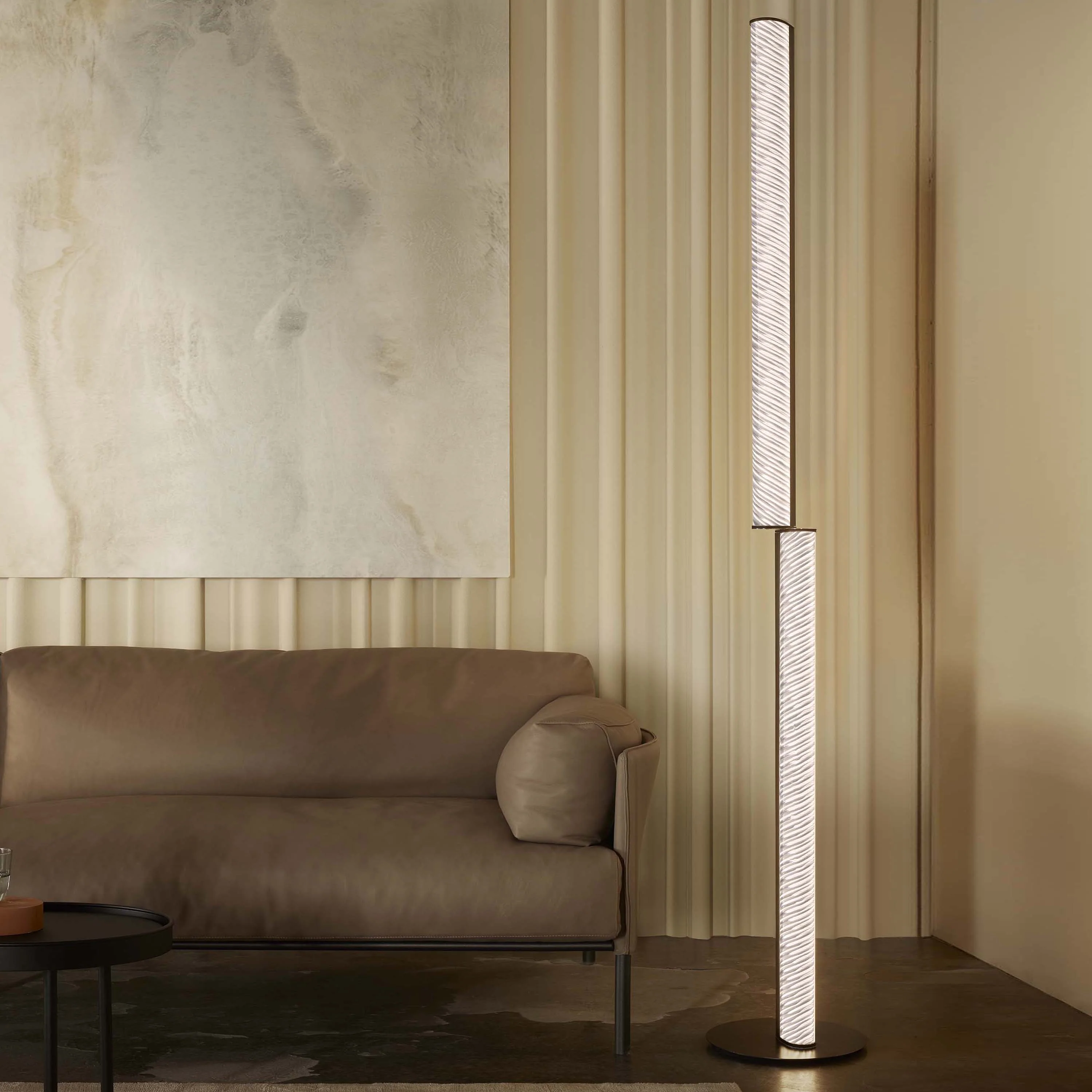 Modula Twisted LED Floor Lamp - Image 2