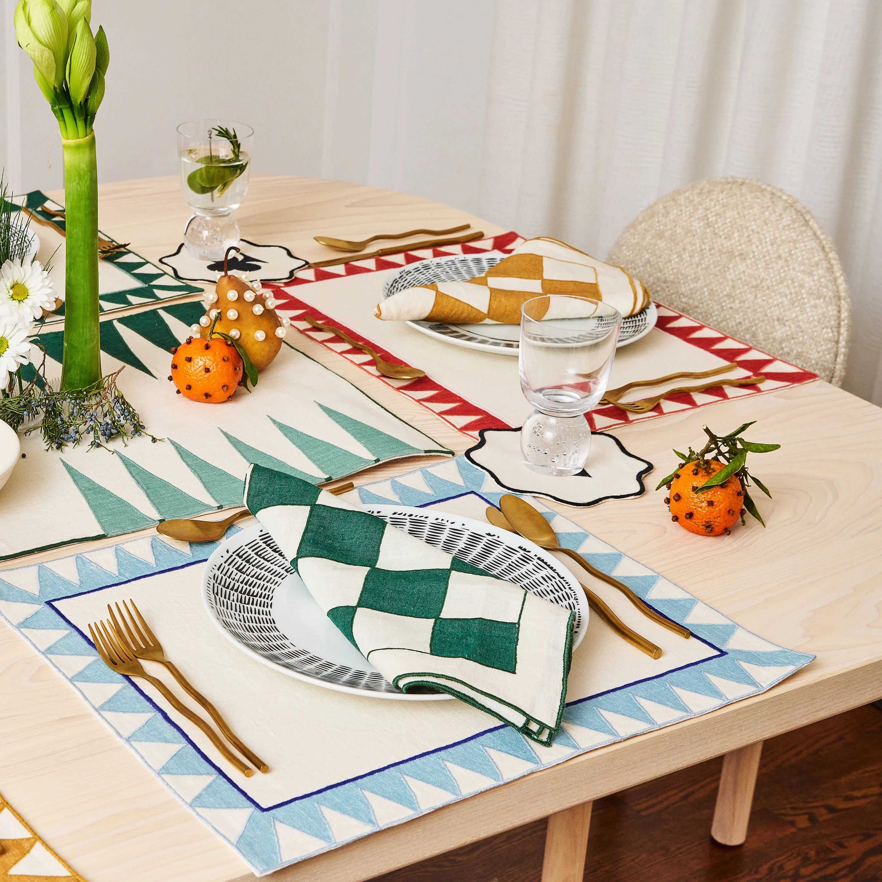 Monaco Chevron Embroidered Linen Placemat (Set of 4) - Image 2