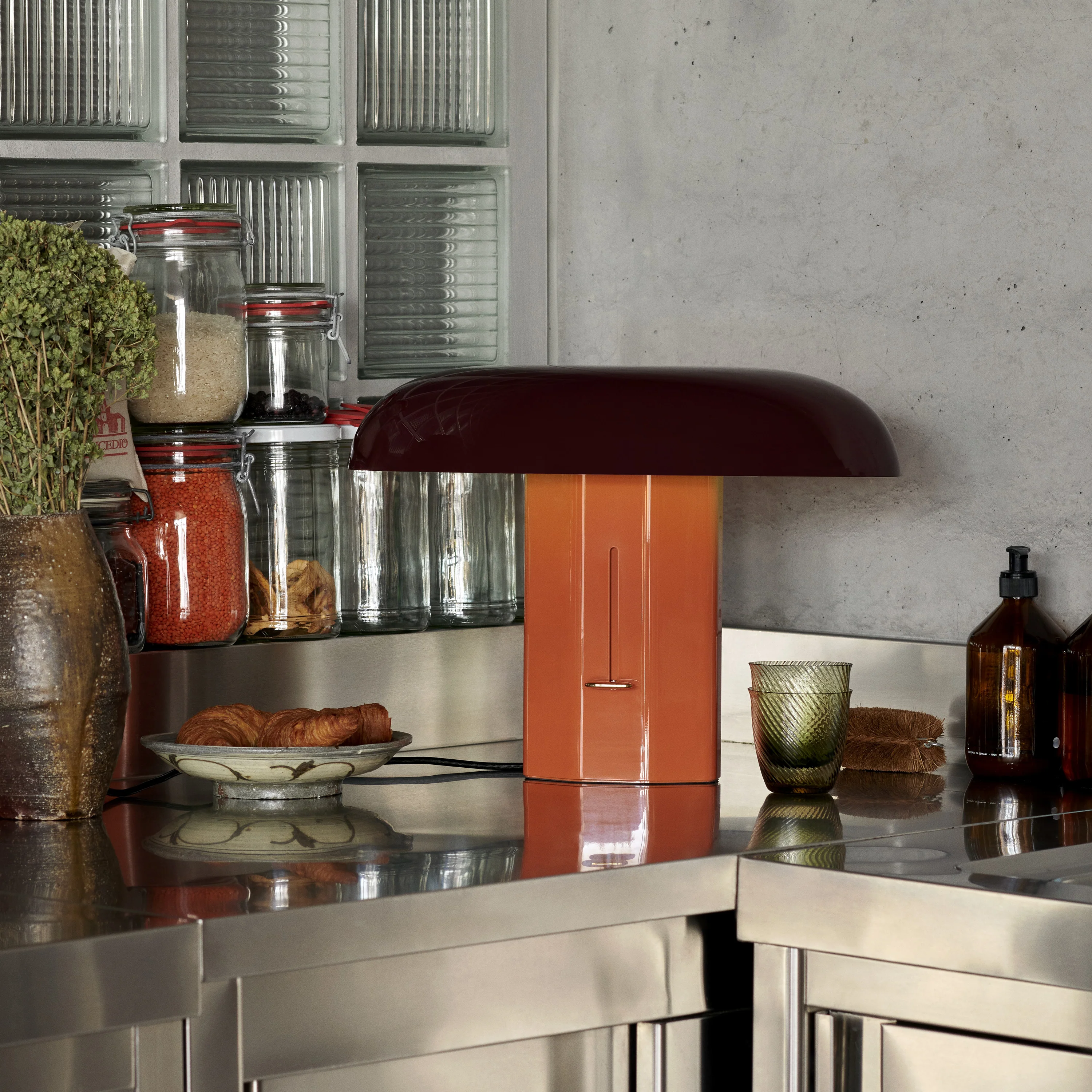 Montera Table Lamp - Image 6