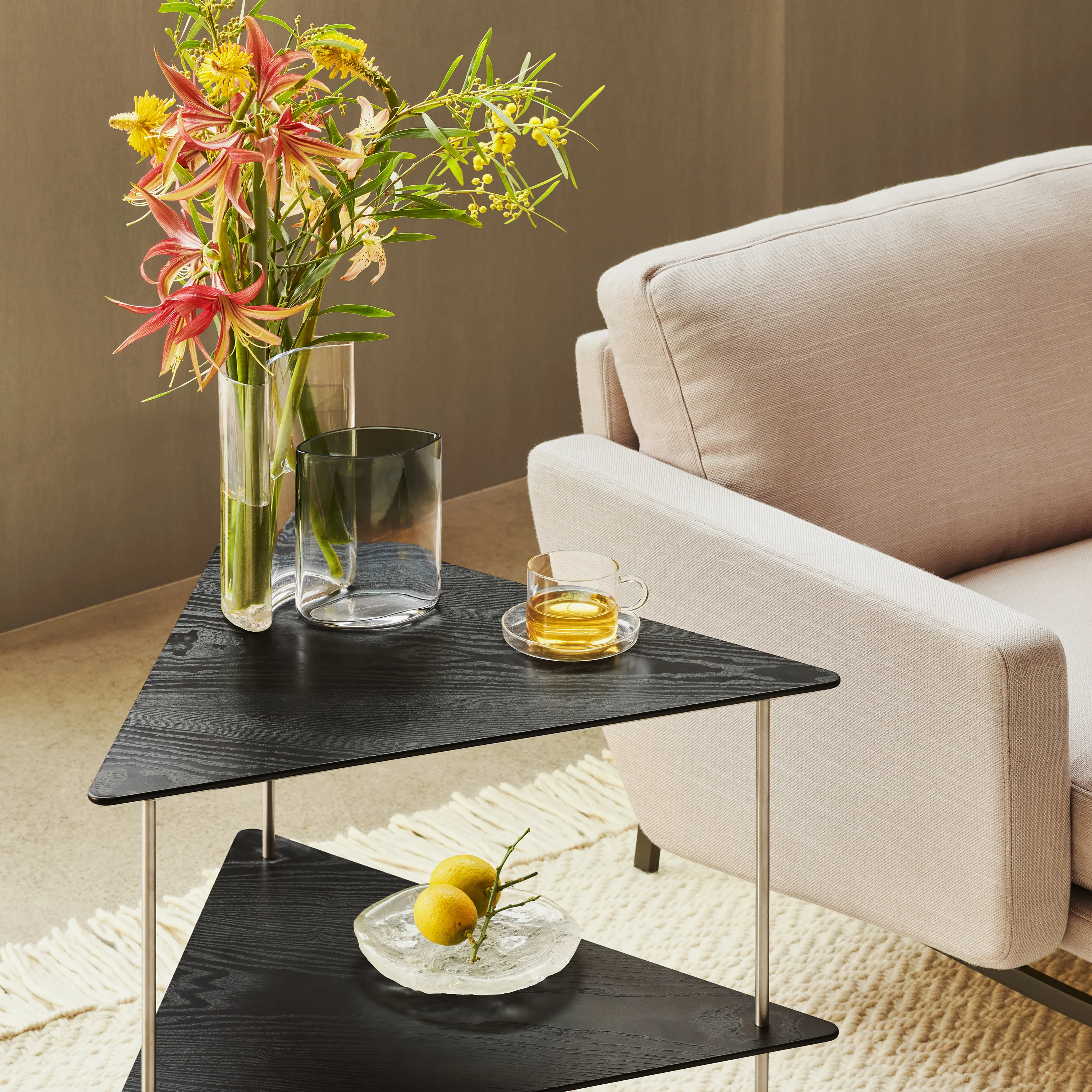 Moon Eye Vase - Image 2
