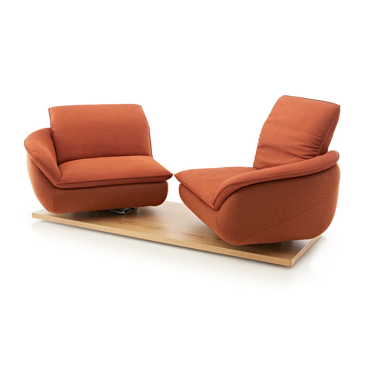 Mooove Media Lounge Chair - Image 3